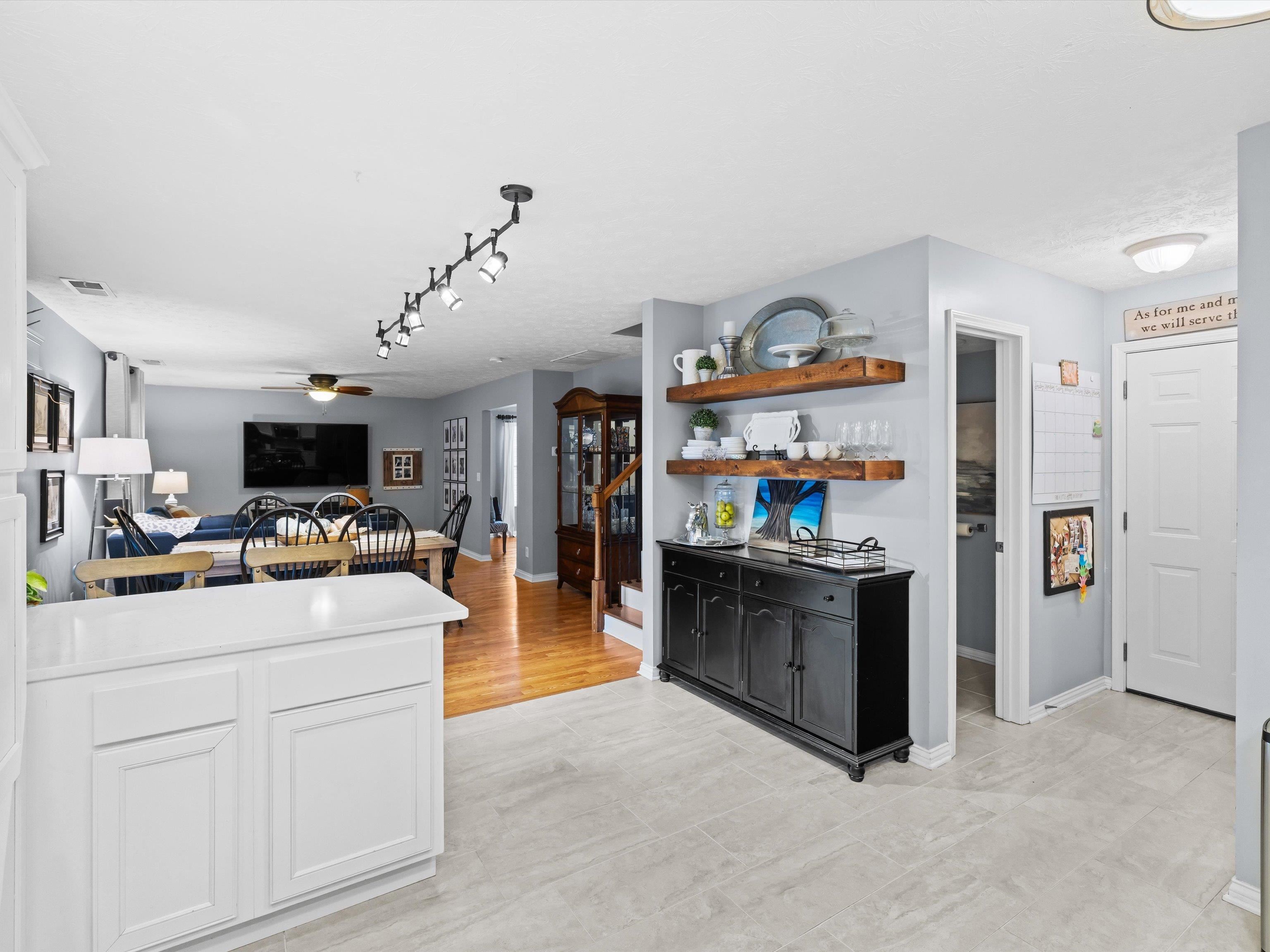 2207 Summer Walk, Owensboro, Kentucky 42303, 4 Bedrooms Bedrooms, ,2 BathroomsBathrooms,Single Family Residence,For Sale,Summer Walk,93583