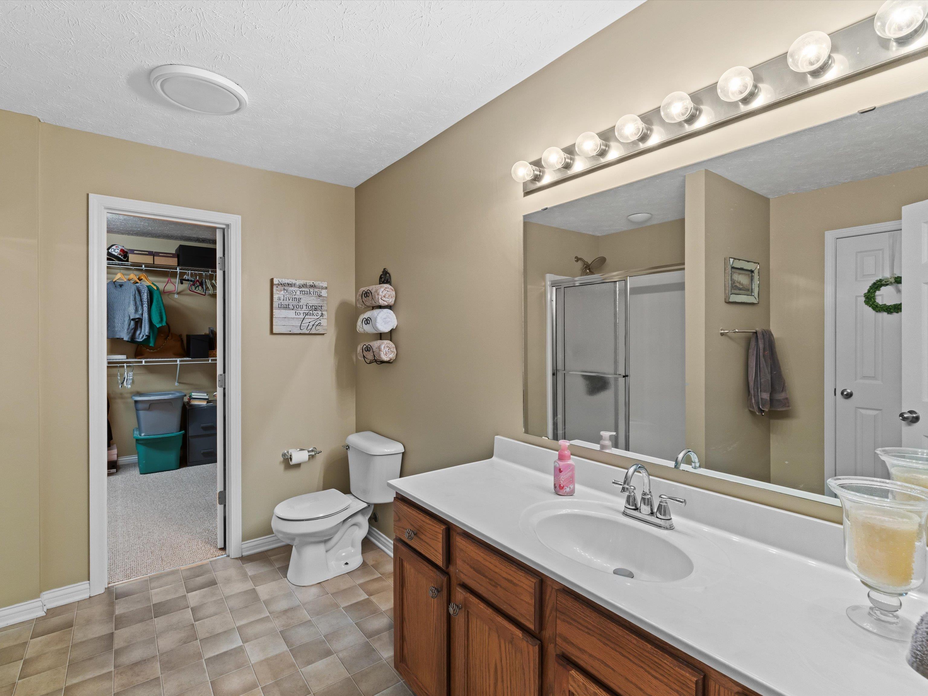 2207 Summer Walk, Owensboro, Kentucky 42303, 4 Bedrooms Bedrooms, ,2 BathroomsBathrooms,Single Family Residence,For Sale,Summer Walk,93583