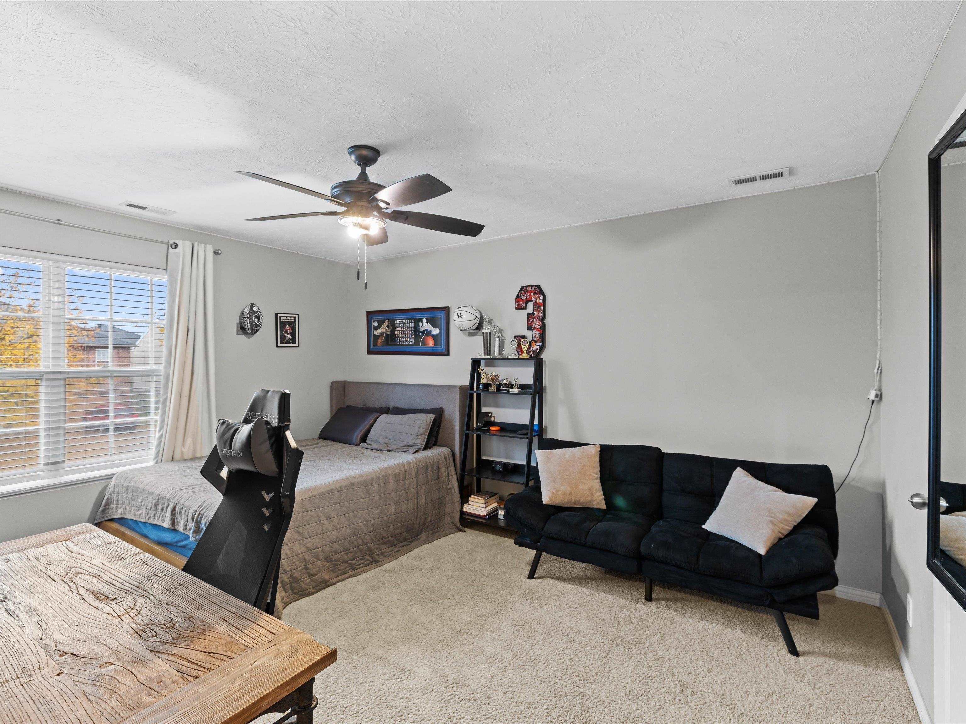 2207 Summer Walk, Owensboro, Kentucky 42303, 4 Bedrooms Bedrooms, ,2 BathroomsBathrooms,Single Family Residence,For Sale,Summer Walk,93583