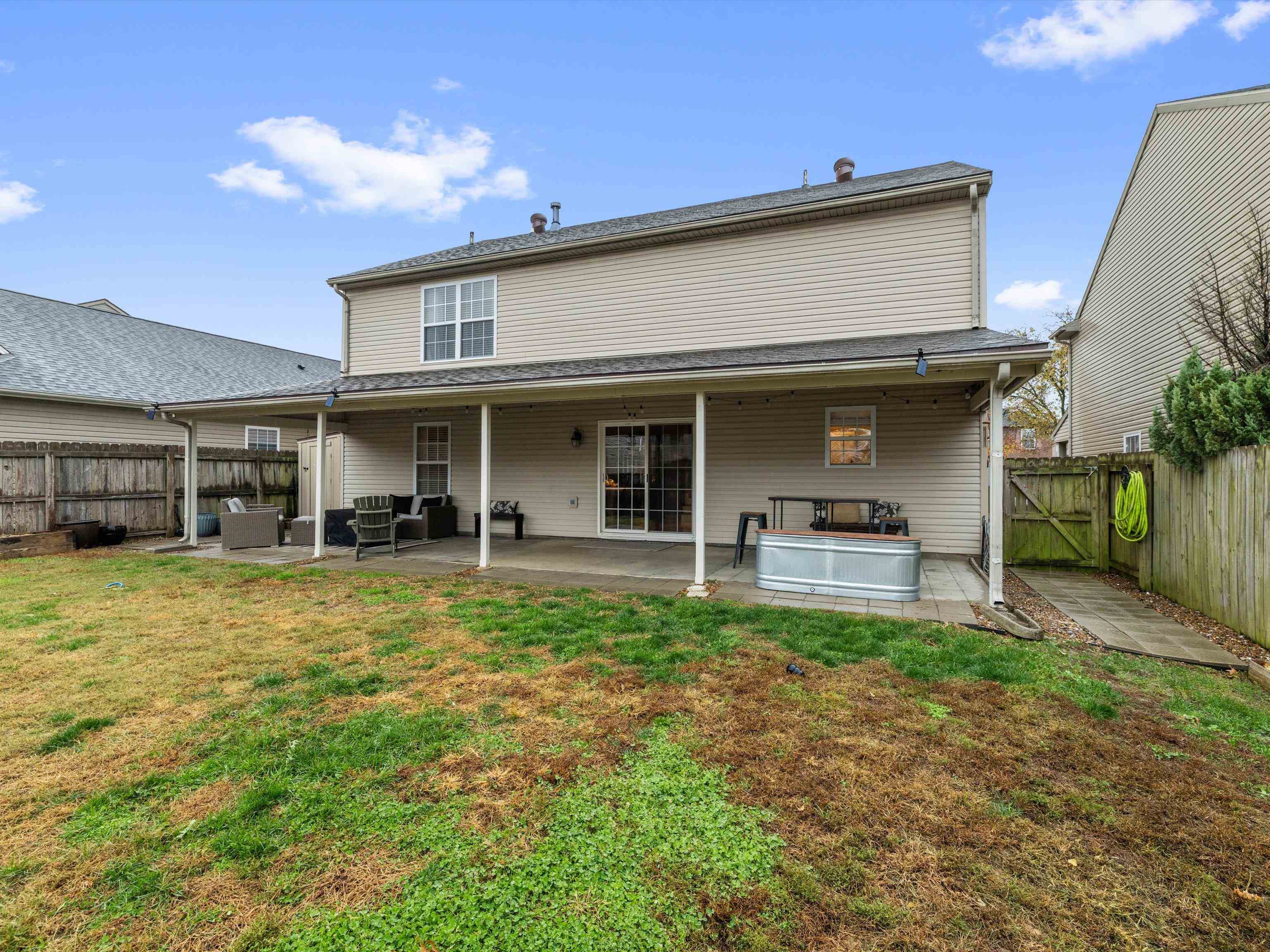 2207 Summer Walk, Owensboro, Kentucky 42303, 4 Bedrooms Bedrooms, ,2 BathroomsBathrooms,Single Family Residence,For Sale,Summer Walk,93583