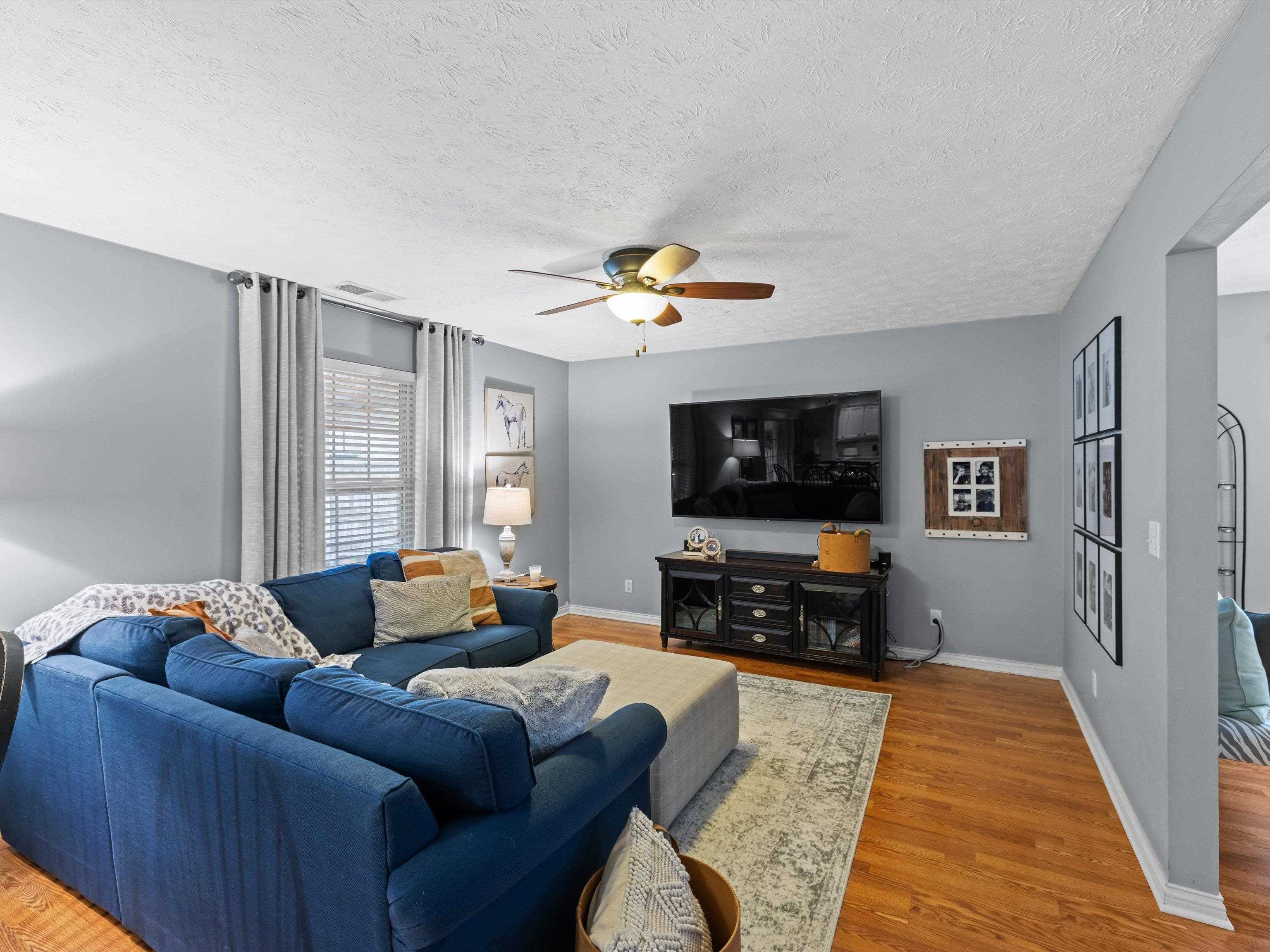 2207 Summer Walk, Owensboro, Kentucky 42303, 4 Bedrooms Bedrooms, ,2 BathroomsBathrooms,Single Family Residence,For Sale,Summer Walk,93583