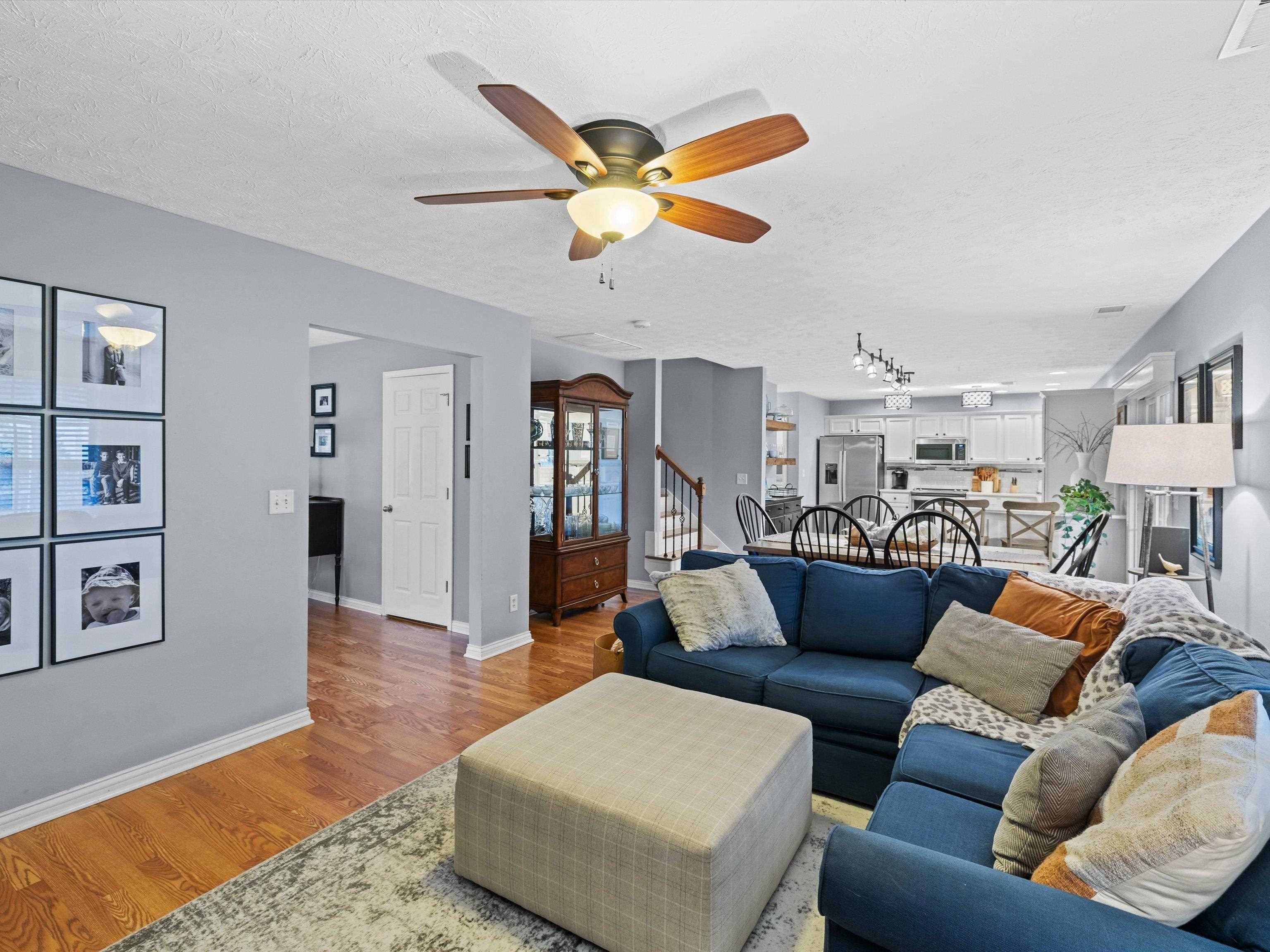 2207 Summer Walk, Owensboro, Kentucky 42303, 4 Bedrooms Bedrooms, ,2 BathroomsBathrooms,Single Family Residence,For Sale,Summer Walk,93583