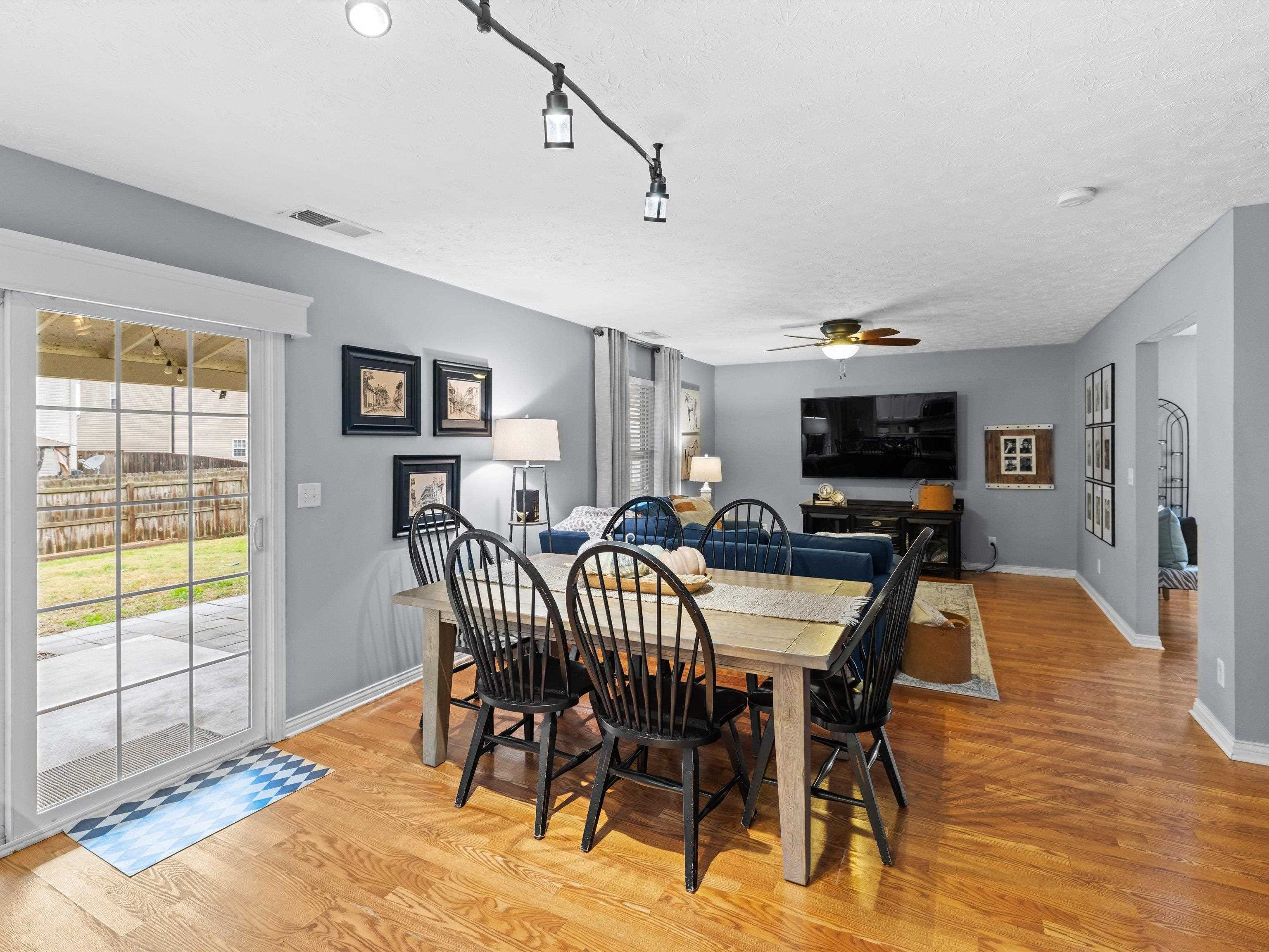 2207 Summer Walk, Owensboro, Kentucky 42303, 4 Bedrooms Bedrooms, ,2 BathroomsBathrooms,Single Family Residence,For Sale,Summer Walk,93583