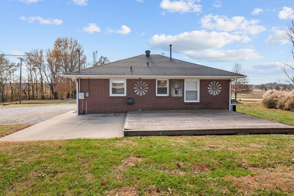 1791 Graves Lane, Maceo, Kentucky 42355, 2 Bedrooms Bedrooms, ,1 BathroomBathrooms,Single Family Residence,For Sale,Graves Lane,93585