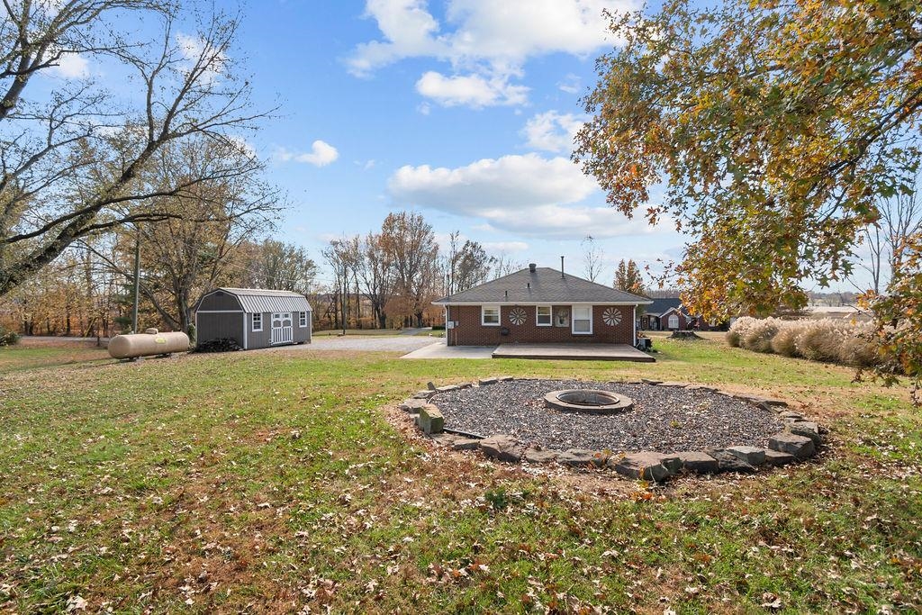 1791 Graves Lane, Maceo, Kentucky 42355, 2 Bedrooms Bedrooms, ,1 BathroomBathrooms,Single Family Residence,For Sale,Graves Lane,93585