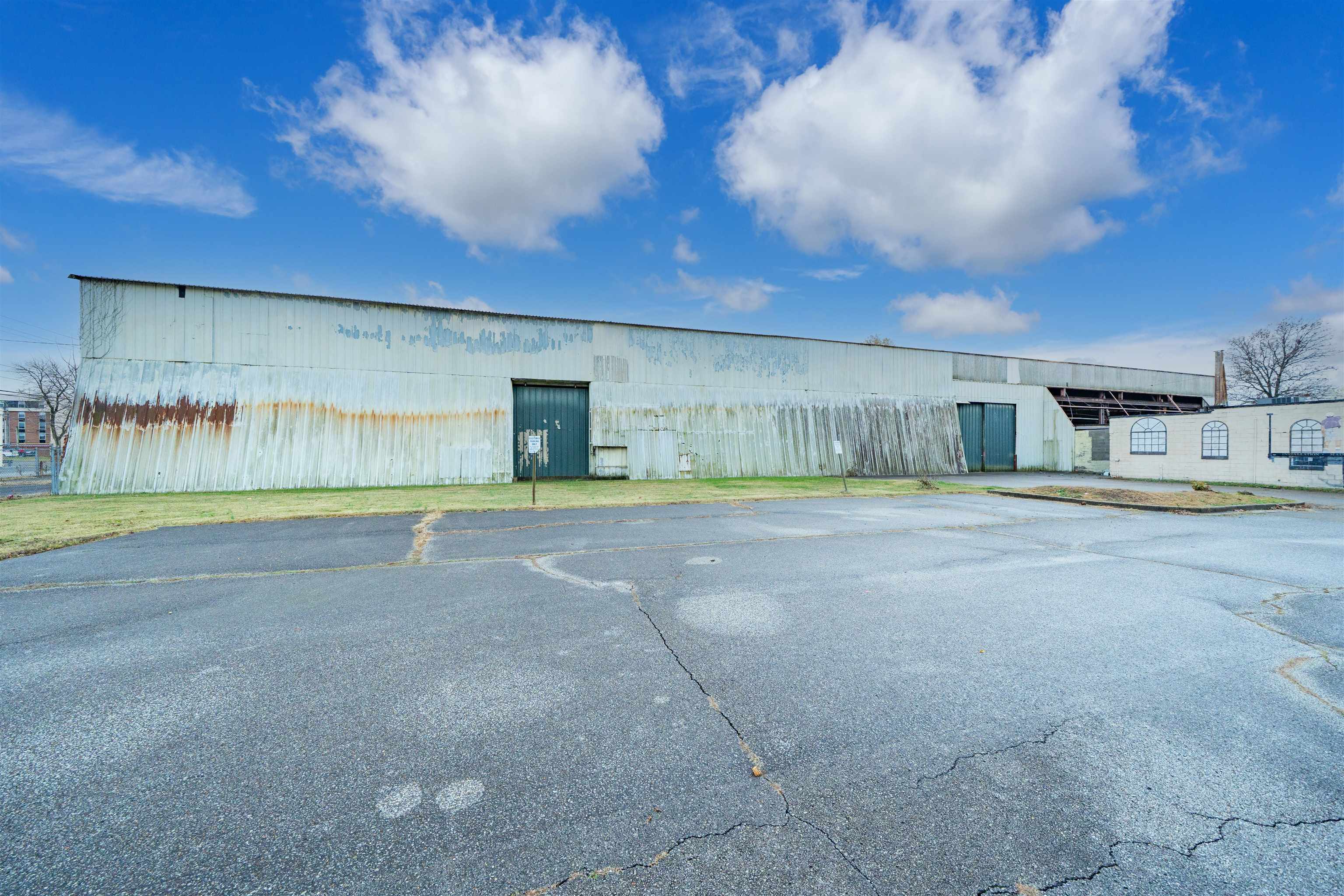 1804 West 2nd St, Owensboro, Kentucky 42301, ,Industrial,For Sale,West 2nd St,93586