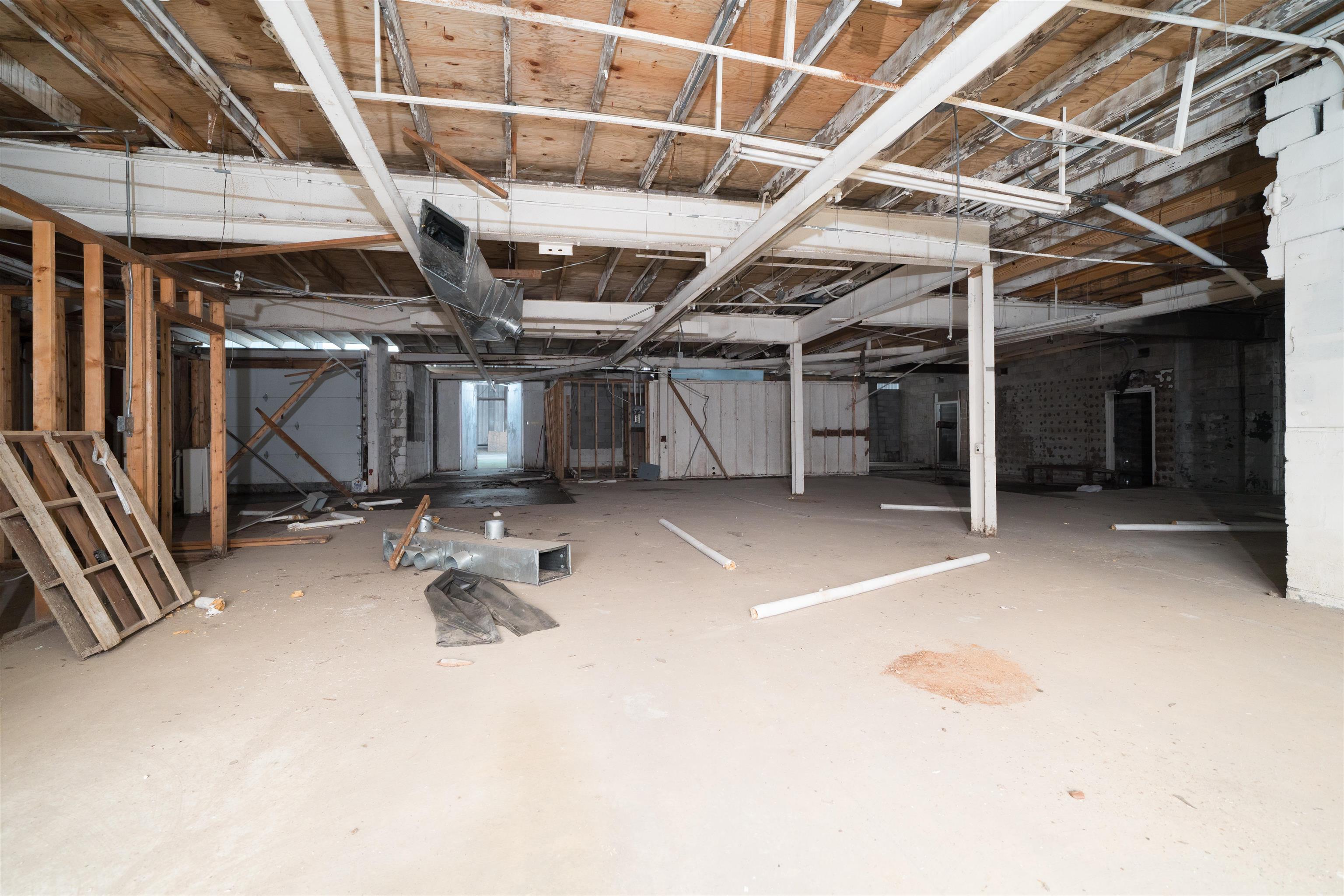 1804 West 2nd St, Owensboro, Kentucky 42301, ,Industrial,For Sale,West 2nd St,93586