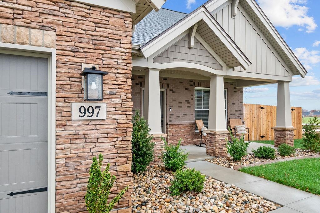 997 Onyx Court, Owensboro, Kentucky 42301, 4 Bedrooms Bedrooms, ,2 BathroomsBathrooms,Single Family Residence,For Sale,Onyx Court,93587