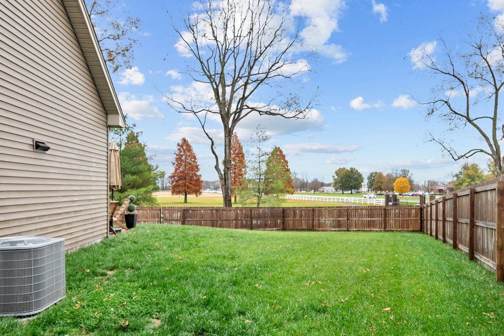 997 Onyx Court, Owensboro, Kentucky 42301, 4 Bedrooms Bedrooms, ,2 BathroomsBathrooms,Single Family Residence,For Sale,Onyx Court,93587