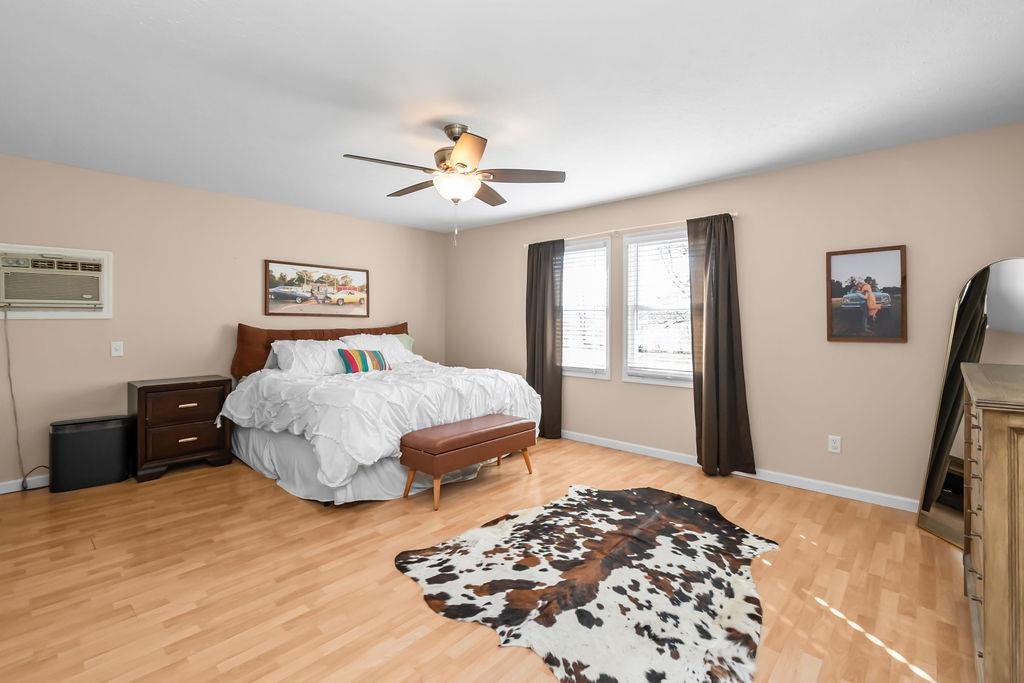 9935 Sauer Lane, Stanley, Kentucky 42301, 3 Bedrooms Bedrooms, ,2 BathroomsBathrooms,Single Family Residence,For Sale,Sauer Lane,93588