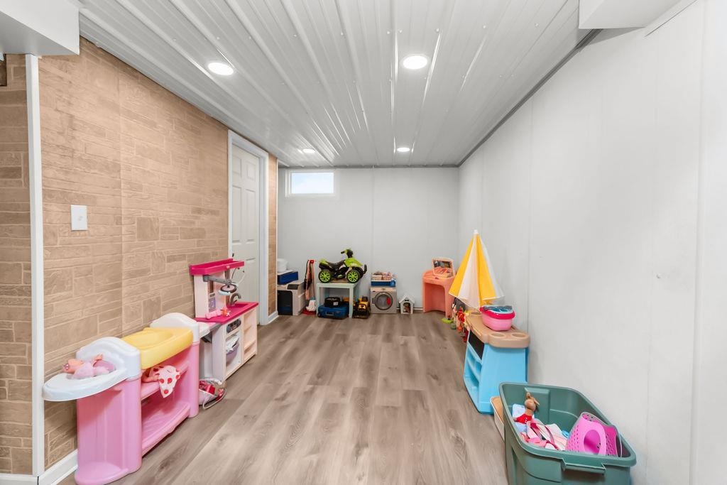 9935 Sauer Lane, Stanley, Kentucky 42301, 3 Bedrooms Bedrooms, ,2 BathroomsBathrooms,Single Family Residence,For Sale,Sauer Lane,93588