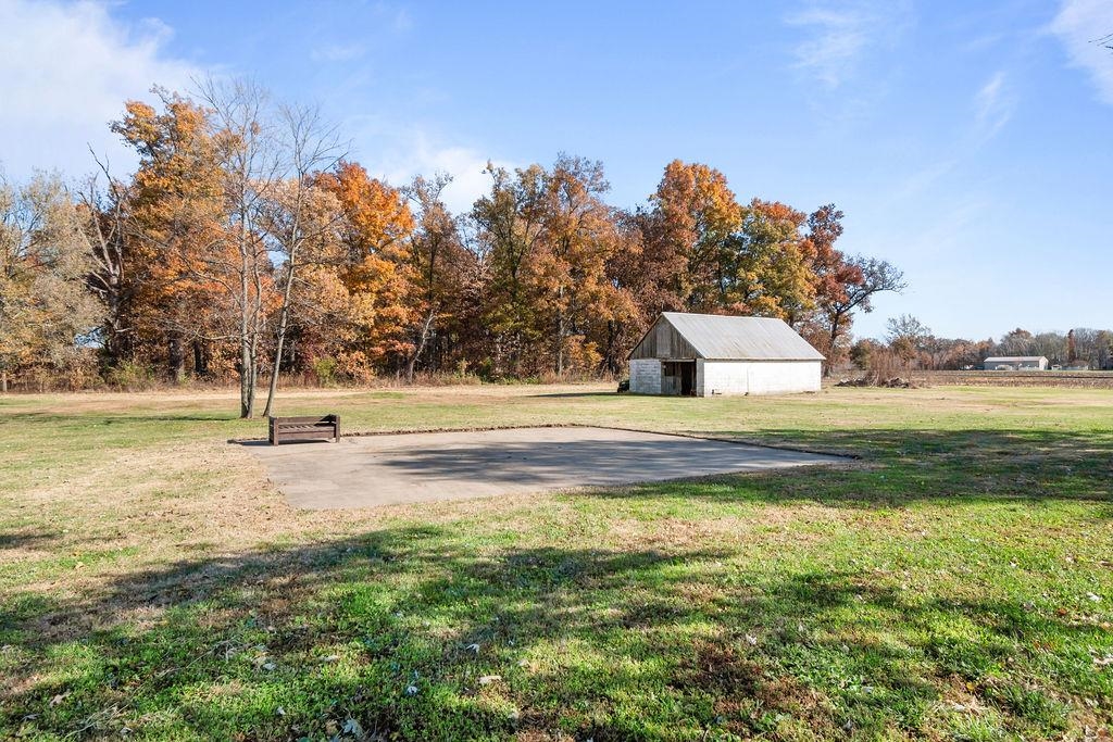 9935 Sauer Lane, Stanley, Kentucky 42301, 3 Bedrooms Bedrooms, ,2 BathroomsBathrooms,Single Family Residence,For Sale,Sauer Lane,93588