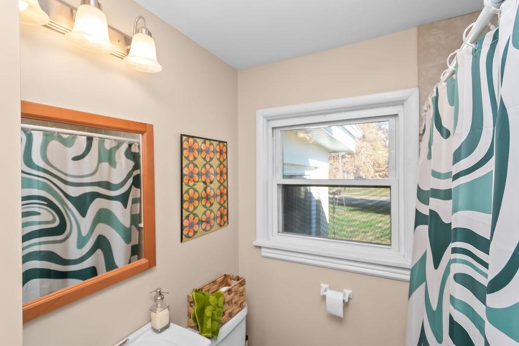 9935 Sauer Lane, Stanley, Kentucky 42301, 3 Bedrooms Bedrooms, ,2 BathroomsBathrooms,Single Family Residence,For Sale,Sauer Lane,93588