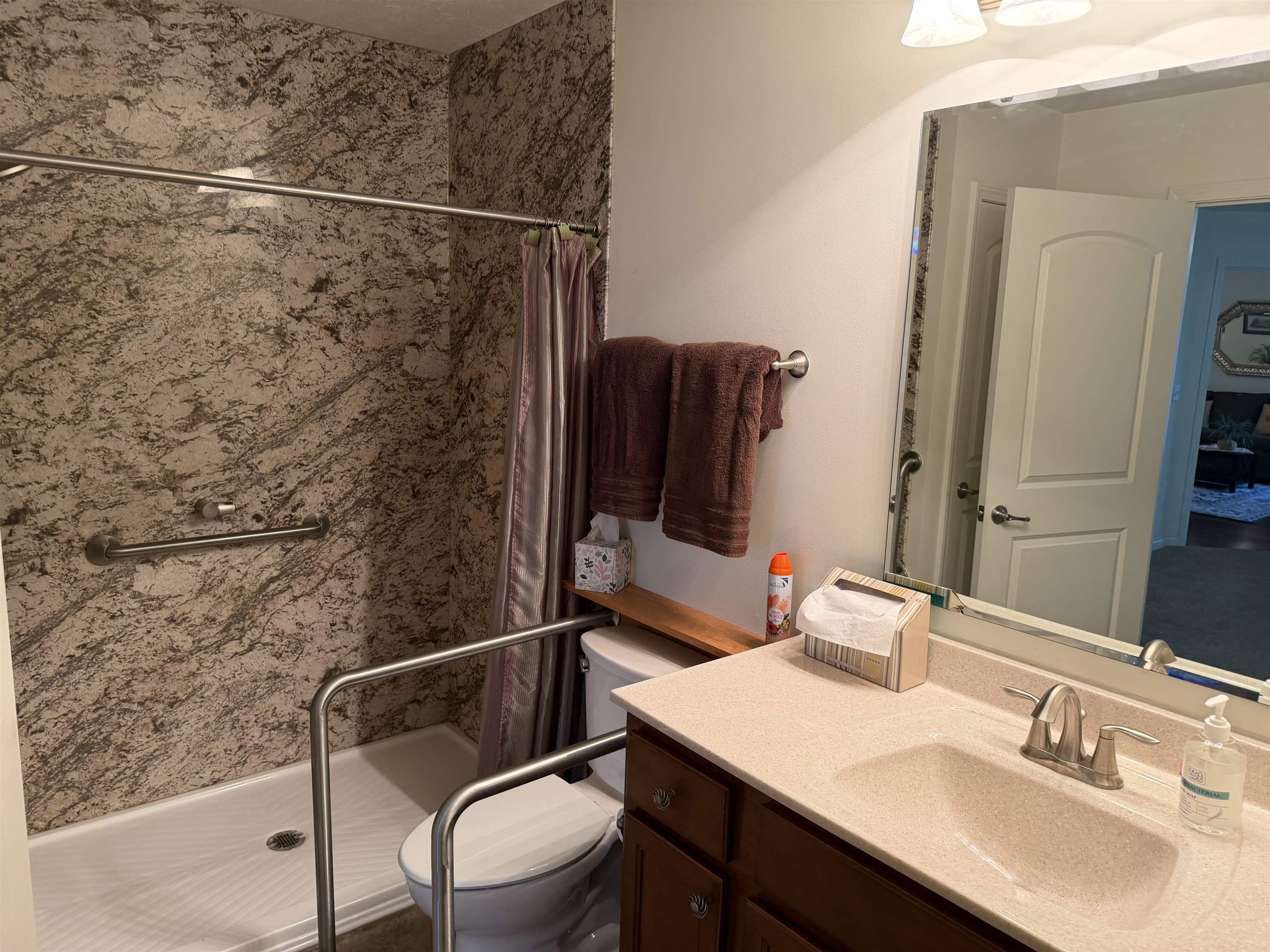 3950 Brookside Ct, Owensboro, Kentucky 42303, 3 Bedrooms Bedrooms, ,2 BathroomsBathrooms,Single Family Residence,For Sale,Brookside Ct,93589