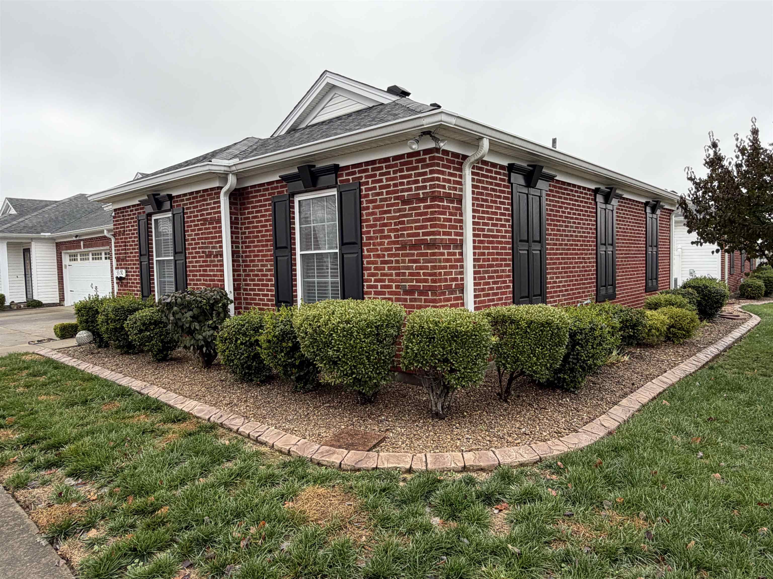 3950 Brookside Ct, Owensboro, Kentucky 42303, 3 Bedrooms Bedrooms, ,2 BathroomsBathrooms,Single Family Residence,For Sale,Brookside Ct,93589