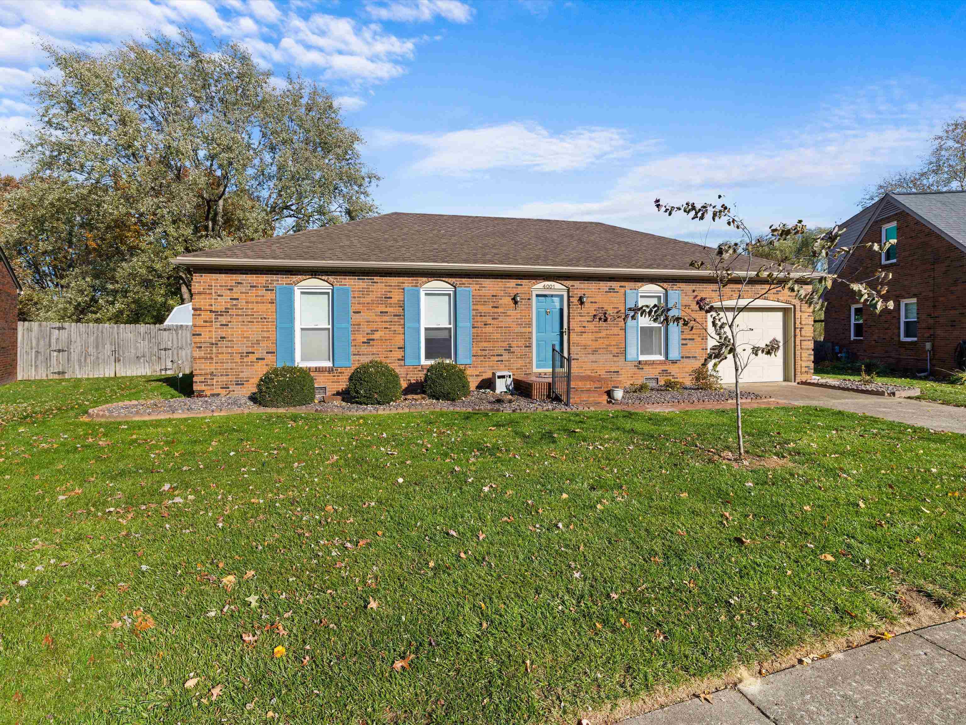 4001 Greenfield Lane, Owensboro, Kentucky 42301, 3 Bedrooms Bedrooms, ,1 BathroomBathrooms,Single Family Residence,For Sale,Greenfield Lane,93590