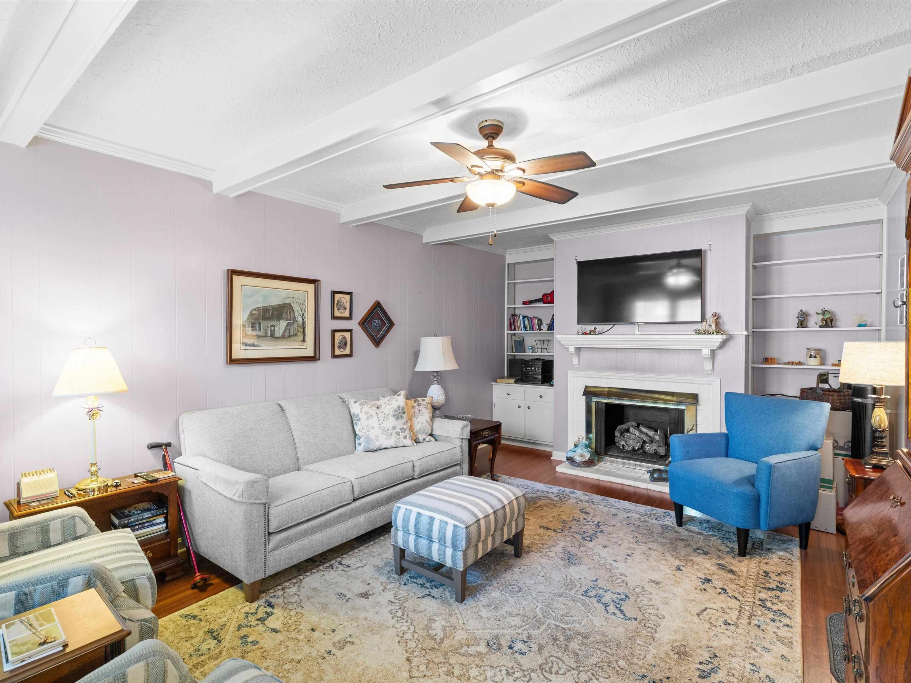 4001 Greenfield Lane, Owensboro, Kentucky 42301, 3 Bedrooms Bedrooms, ,1 BathroomBathrooms,Single Family Residence,For Sale,Greenfield Lane,93590