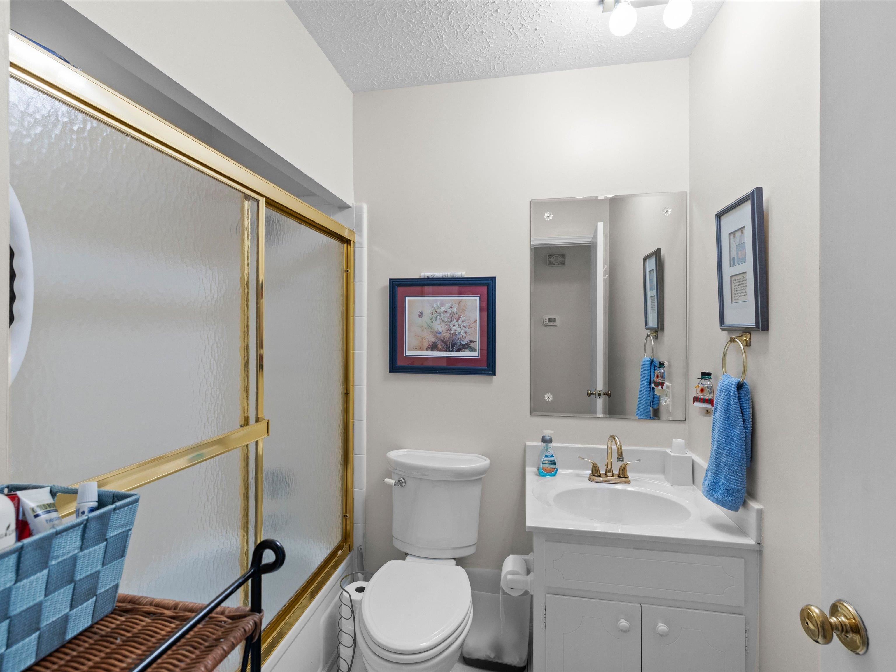 4001 Greenfield Lane, Owensboro, Kentucky 42301, 3 Bedrooms Bedrooms, ,1 BathroomBathrooms,Single Family Residence,For Sale,Greenfield Lane,93590