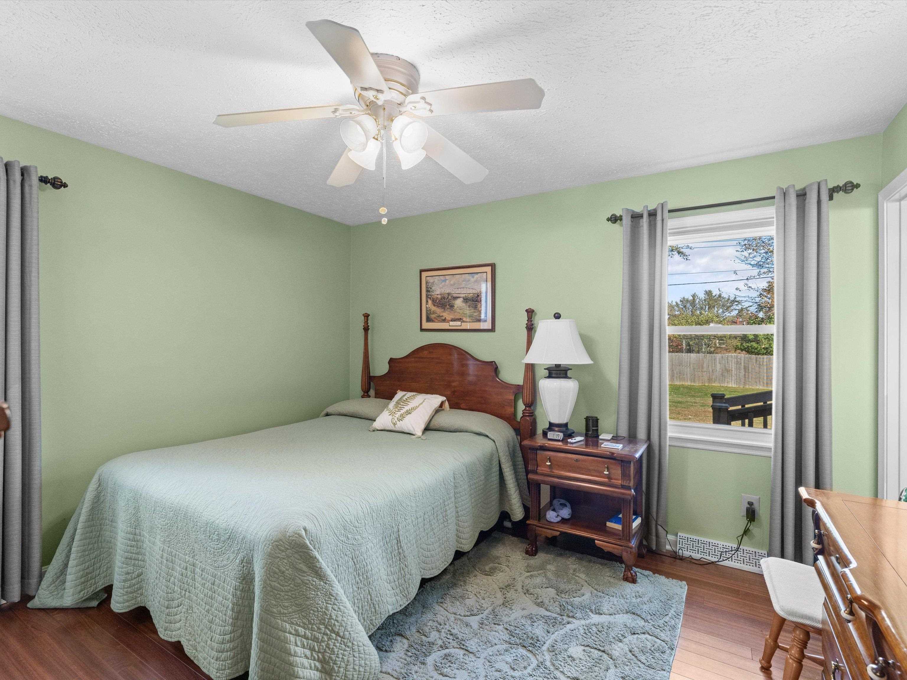 4001 Greenfield Lane, Owensboro, Kentucky 42301, 3 Bedrooms Bedrooms, ,1 BathroomBathrooms,Single Family Residence,For Sale,Greenfield Lane,93590