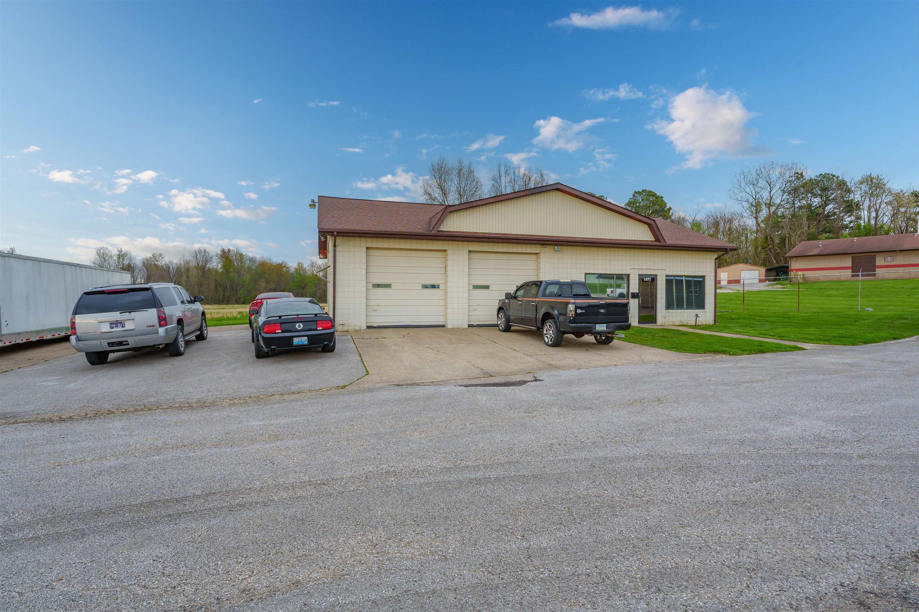 5361 HWY 54, Owensboro, Kentucky 42303, ,Business,For Sale,HWY 54,93593