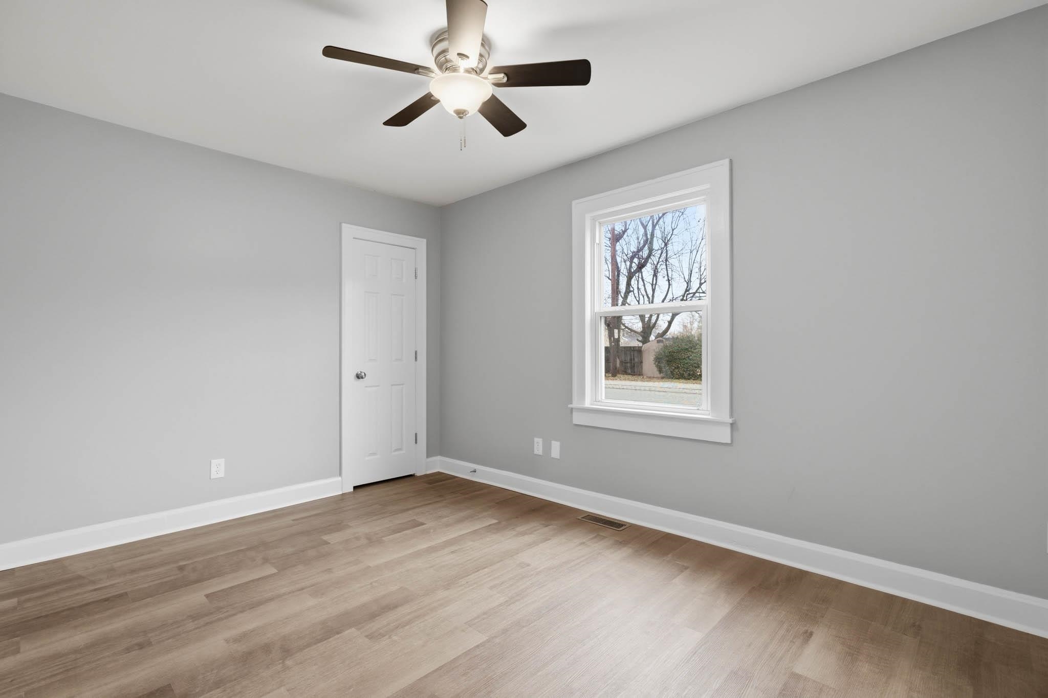 1100 Locust, Owensboro, Kentucky 42301, 2 Bedrooms Bedrooms, ,1 BathroomBathrooms,Single Family Residence,For Sale,Locust,93594