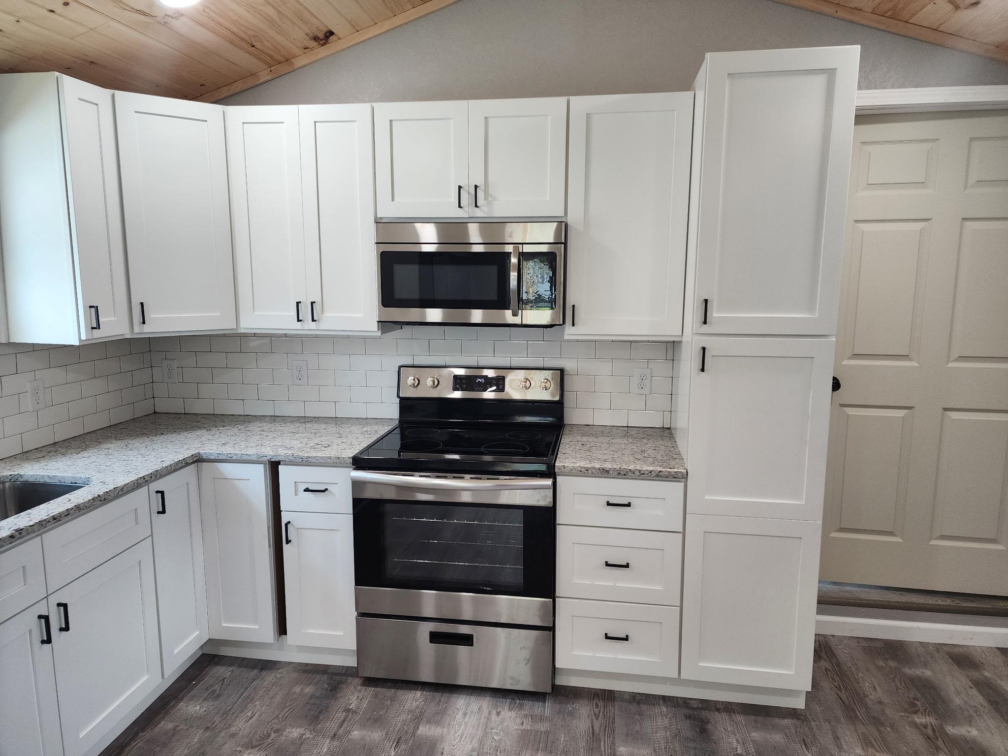 511 Omega Street, Owensboro, Kentucky 42301, 1 Bedroom Bedrooms, ,1 BathroomBathrooms,Single Family Residence,For Sale,Omega Street,93599