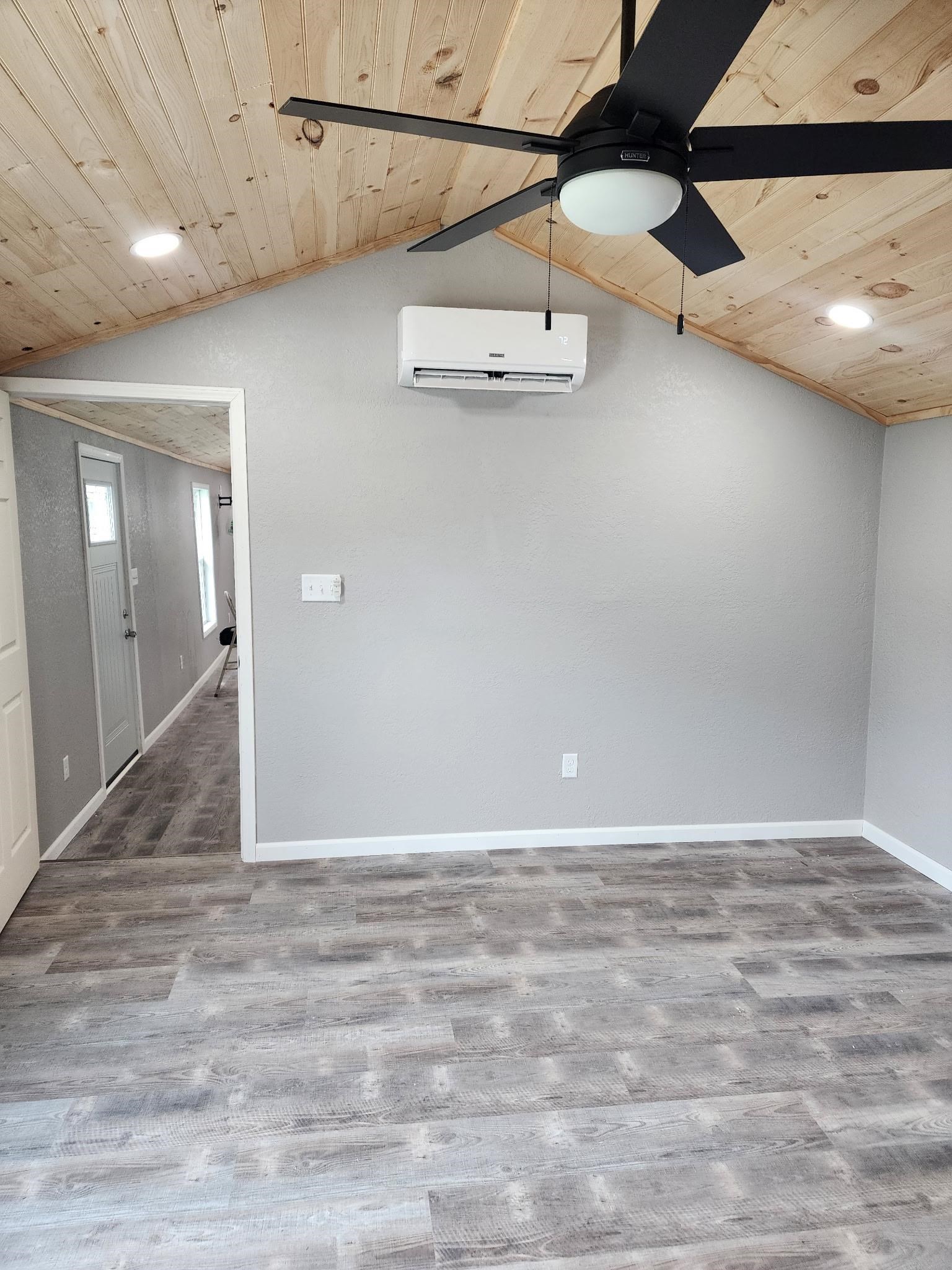 511 Omega Street, Owensboro, Kentucky 42301, 1 Bedroom Bedrooms, ,1 BathroomBathrooms,Single Family Residence,For Sale,Omega Street,93599