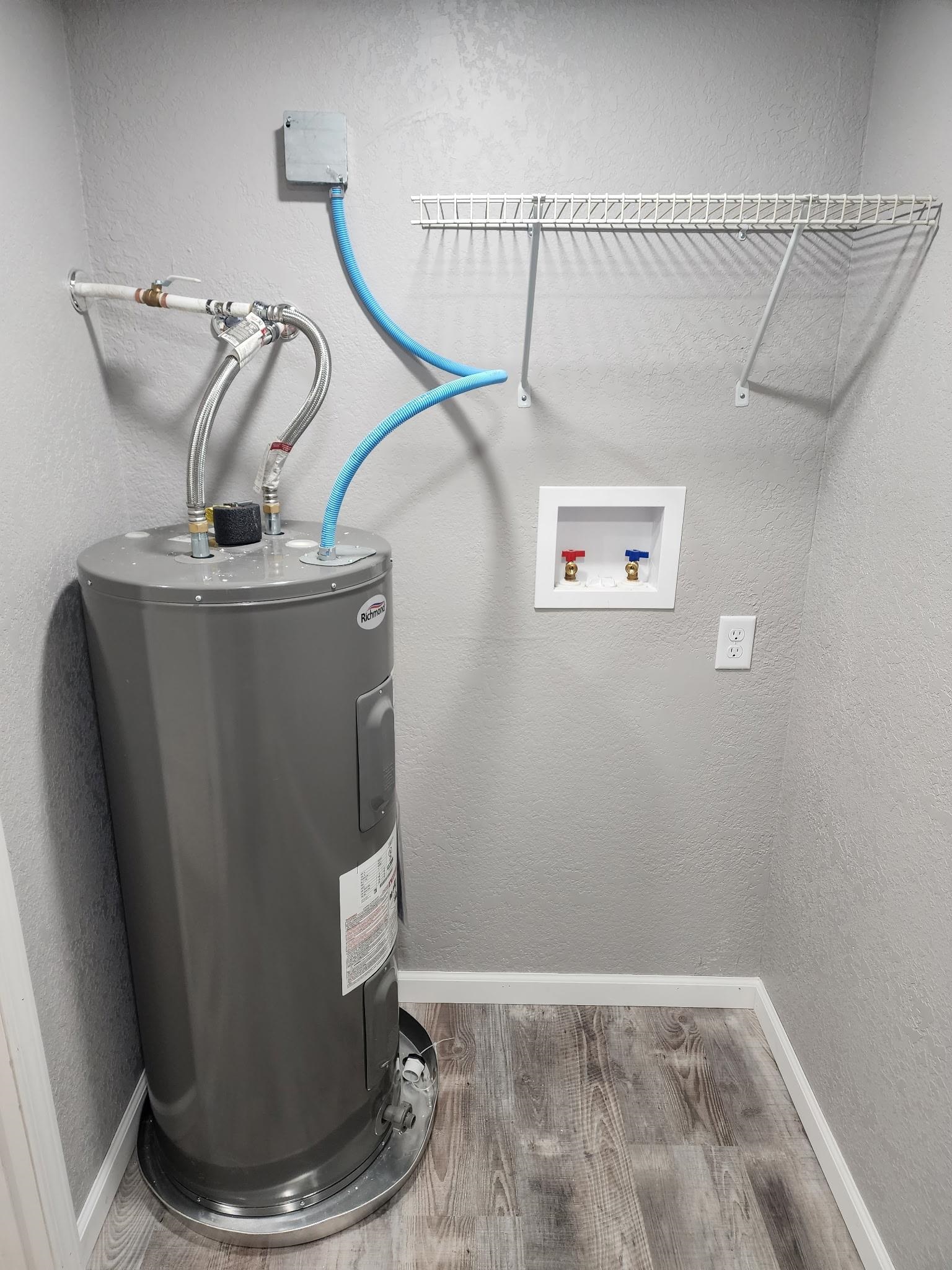 511 Omega Street, Owensboro, Kentucky 42301, 1 Bedroom Bedrooms, ,1 BathroomBathrooms,Single Family Residence,For Sale,Omega Street,93599