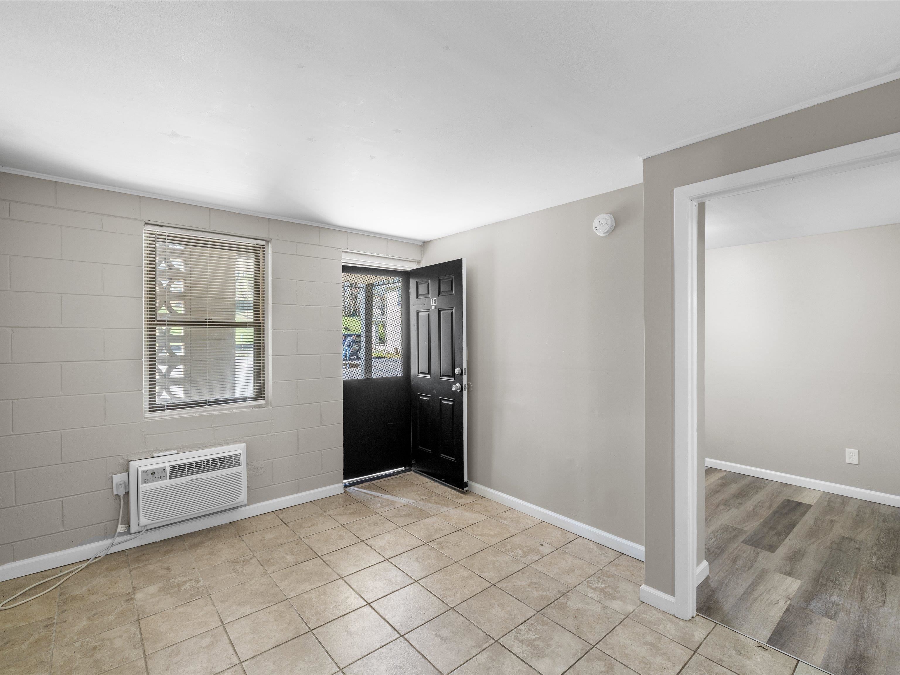 1001 Parrish Avenue, Owensboro, Kentucky 42301, ,Multifamily,For Sale,Parrish Avenue,93600