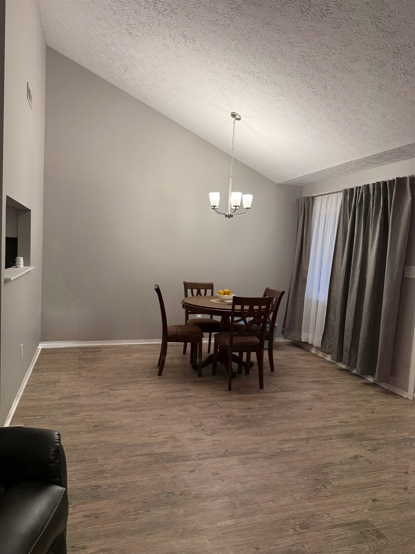 3407 Hummingbird Loop South, Owensboro, Kentucky 42301, 2 Bedrooms Bedrooms, ,2 BathroomsBathrooms,Single Family Residence,For Sale,Hummingbird Loop South,93603