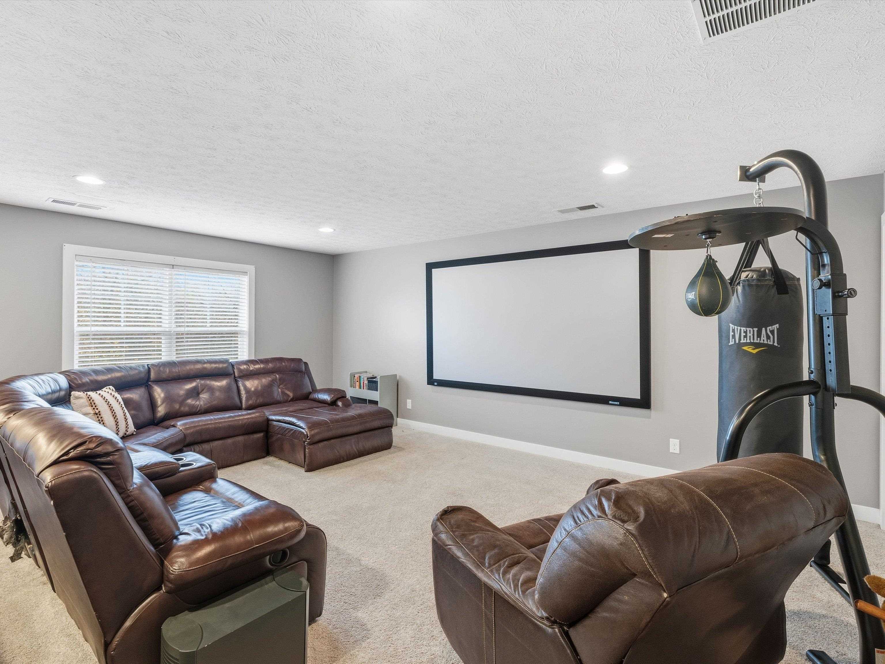 6584 Pleasant Valley Rd, Philpot, Kentucky 42366, 4 Bedrooms Bedrooms, ,2 BathroomsBathrooms,Single Family Residence,For Sale,Pleasant Valley Rd,93608