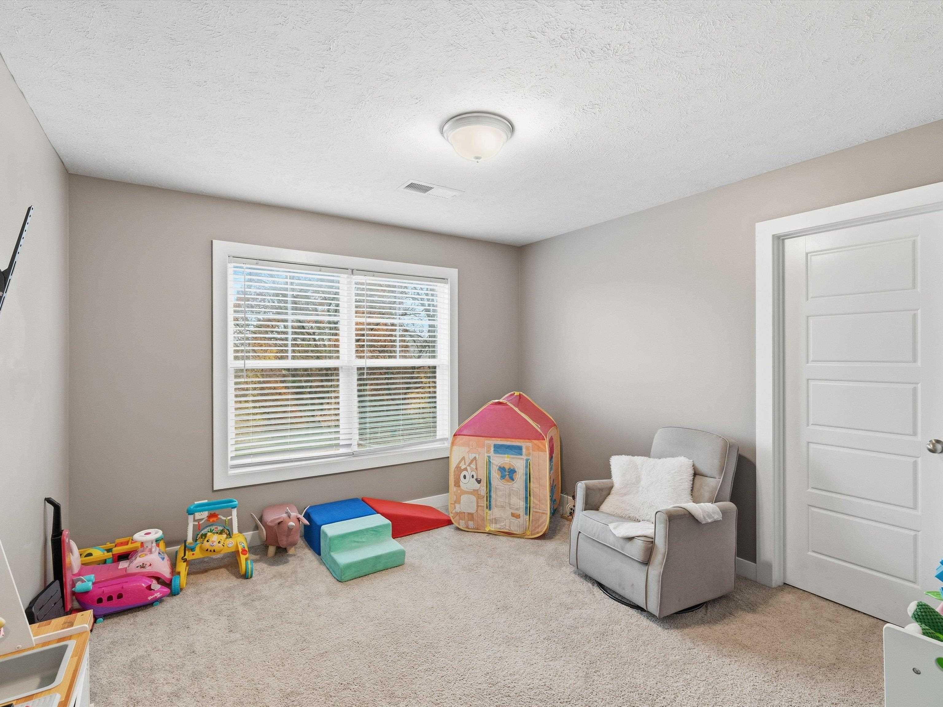 6584 Pleasant Valley Rd, Philpot, Kentucky 42366, 4 Bedrooms Bedrooms, ,2 BathroomsBathrooms,Single Family Residence,For Sale,Pleasant Valley Rd,93608