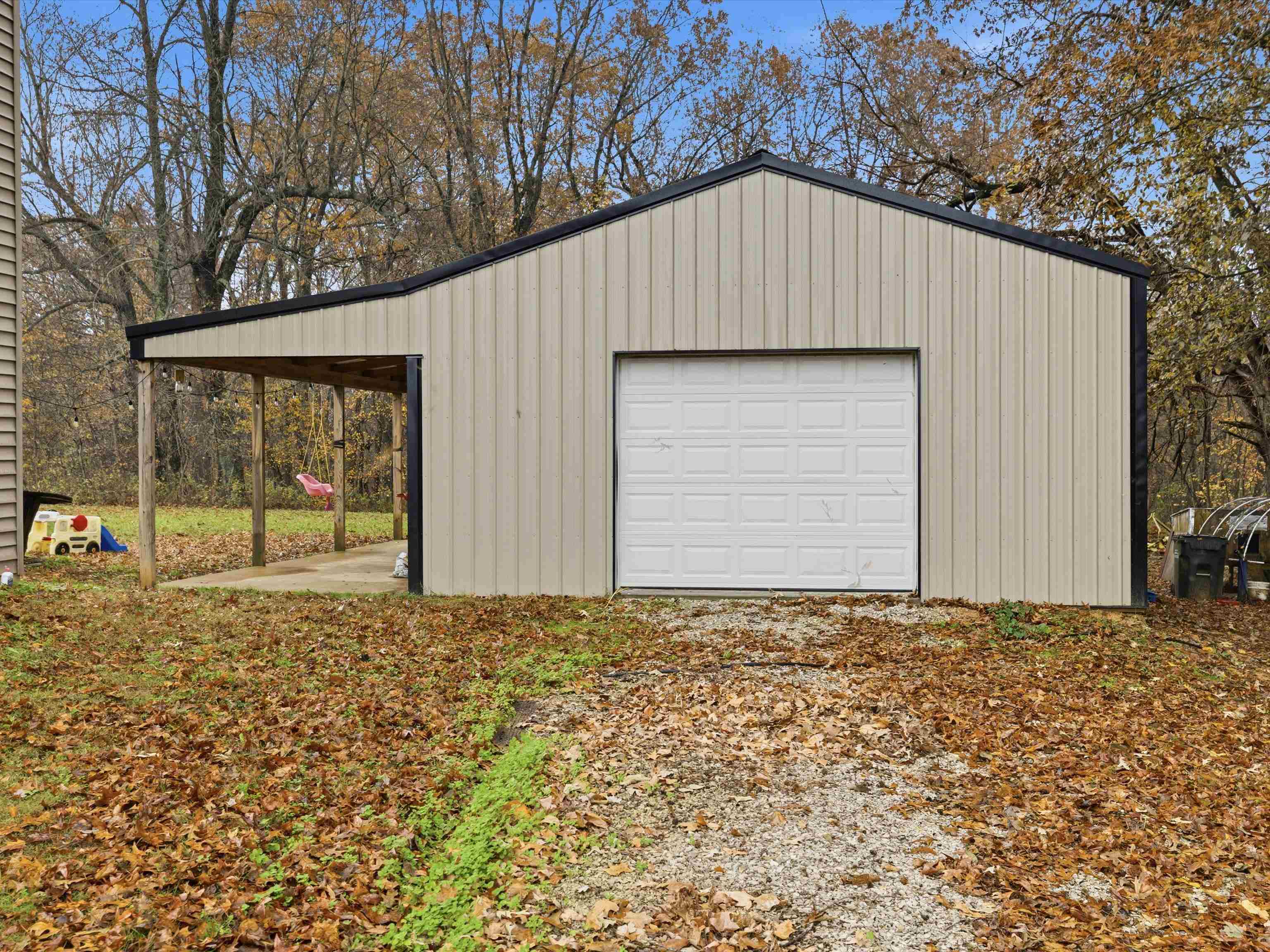 6584 Pleasant Valley Rd, Philpot, Kentucky 42366, 4 Bedrooms Bedrooms, ,2 BathroomsBathrooms,Single Family Residence,For Sale,Pleasant Valley Rd,93608