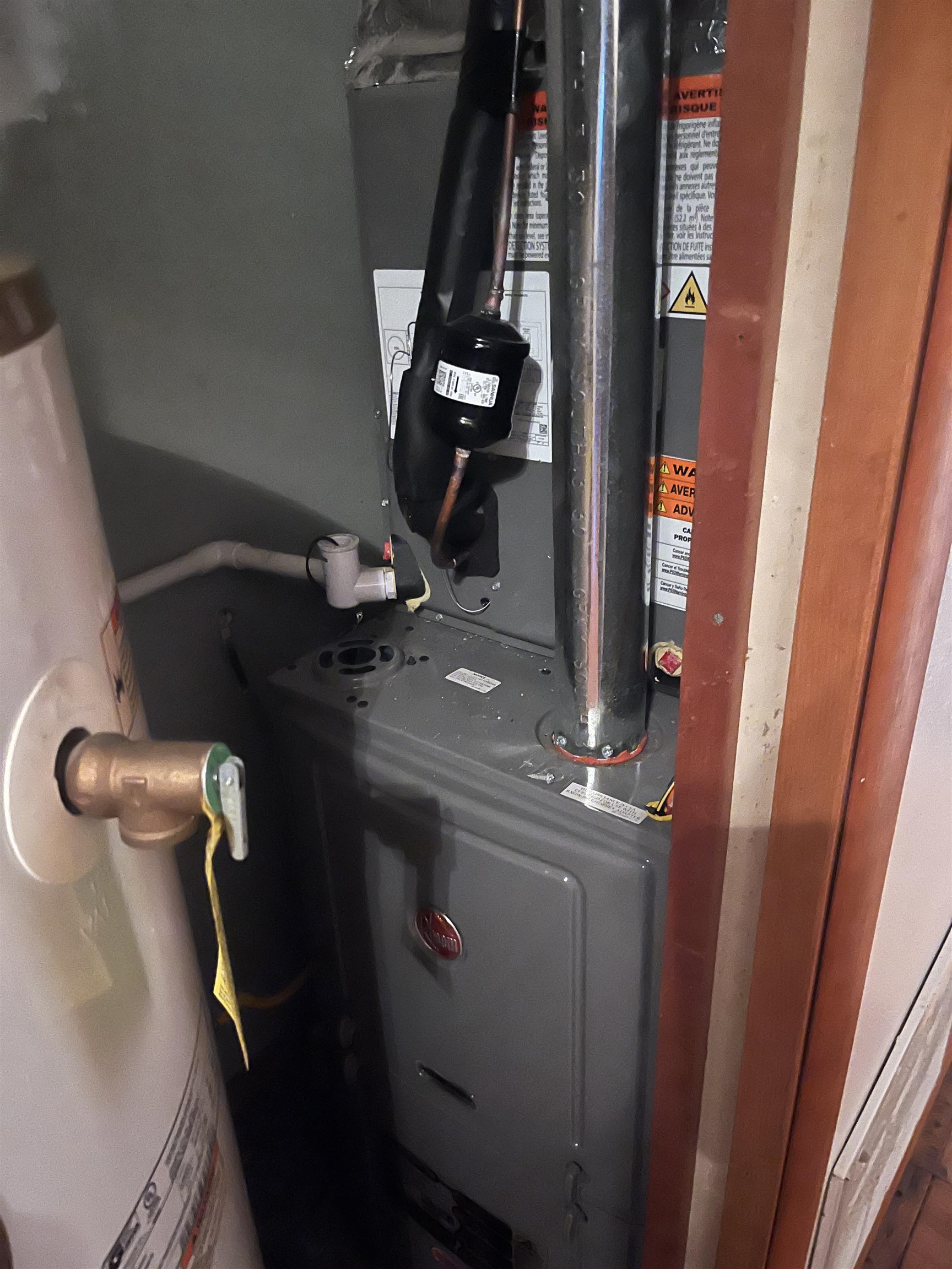 3200 Christie Place, Owensboro, Kentucky 42301, 3 Bedrooms Bedrooms, ,1 BathroomBathrooms,Single Family Residence,For Sale,Christie Place,93613