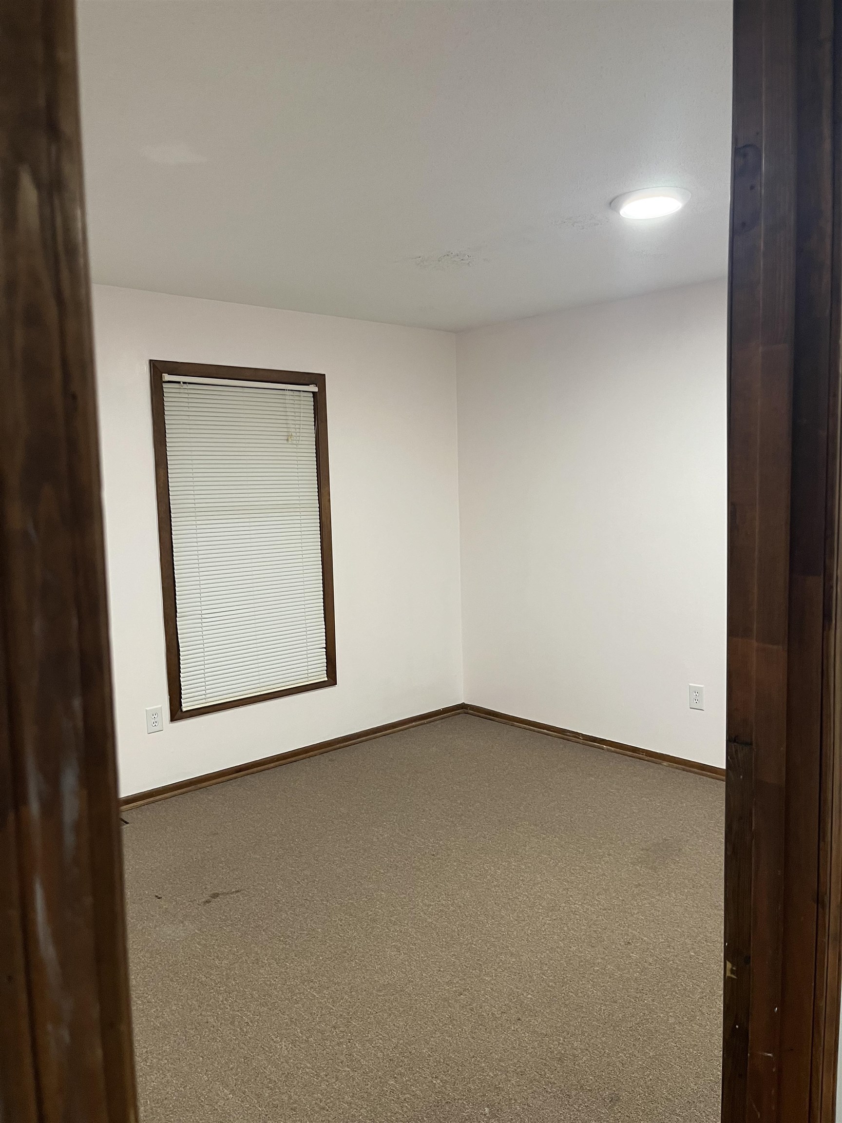 2350 Tamarack Rd, Owensboro, Kentucky 42301, 3 Bedrooms Bedrooms, ,1 BathroomBathrooms,Single Family Residence,For Sale,Tamarack Rd,93614