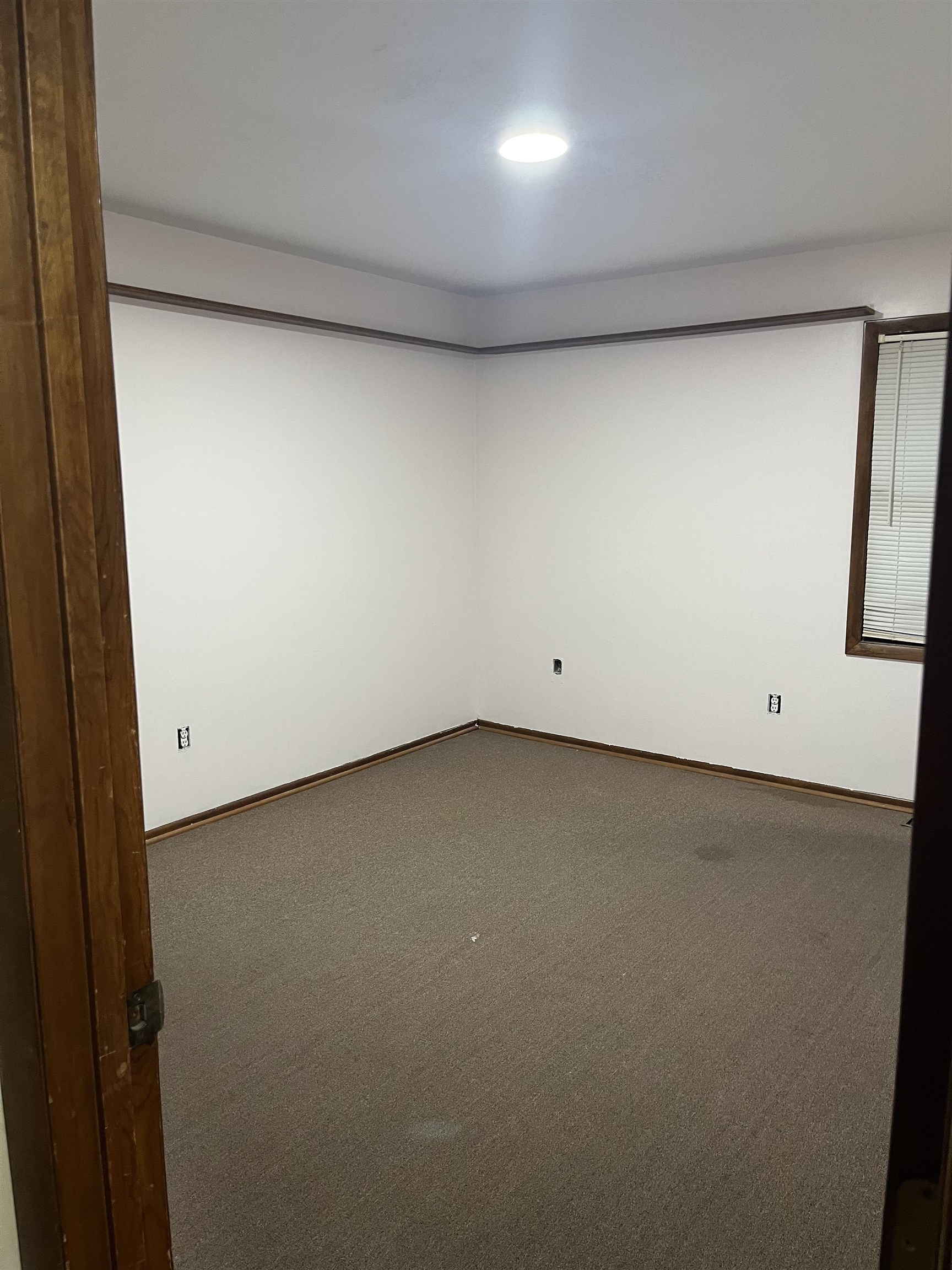 2350 Tamarack Rd, Owensboro, Kentucky 42301, 3 Bedrooms Bedrooms, ,1 BathroomBathrooms,Single Family Residence,For Sale,Tamarack Rd,93614