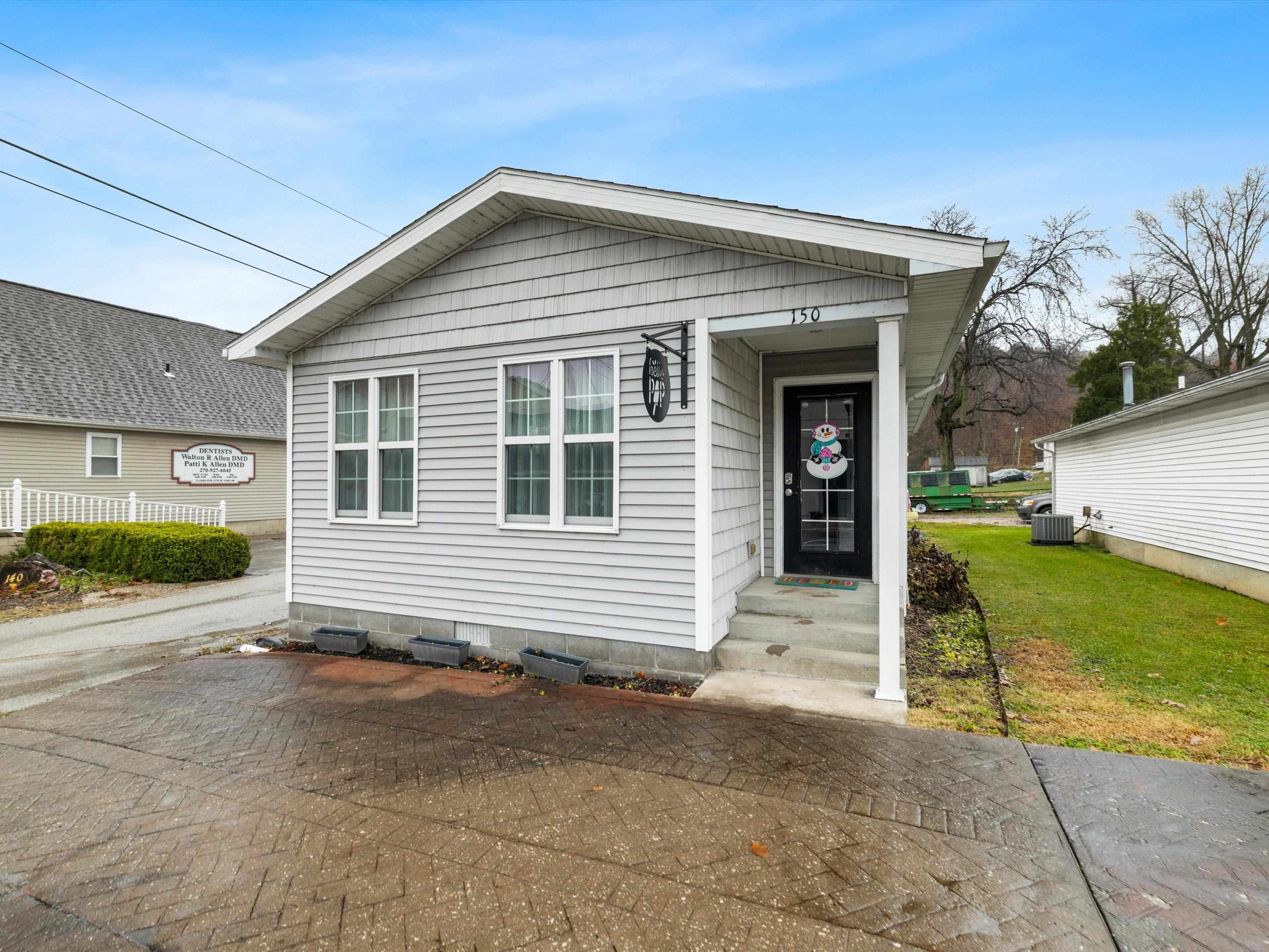 150 Main Cross St, Hawesville, Kentucky 42348, ,Business,For Sale,Main Cross St,93615