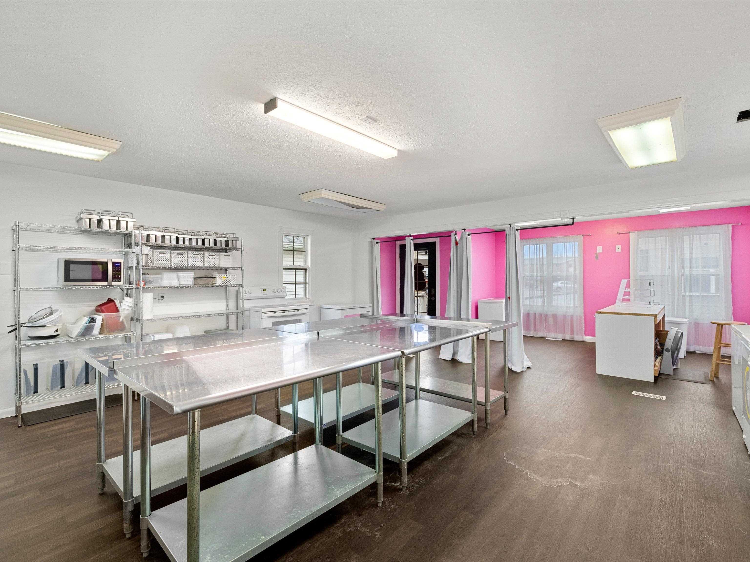 150 Main Cross St, Hawesville, Kentucky 42348, ,Business,For Sale,Main Cross St,93615