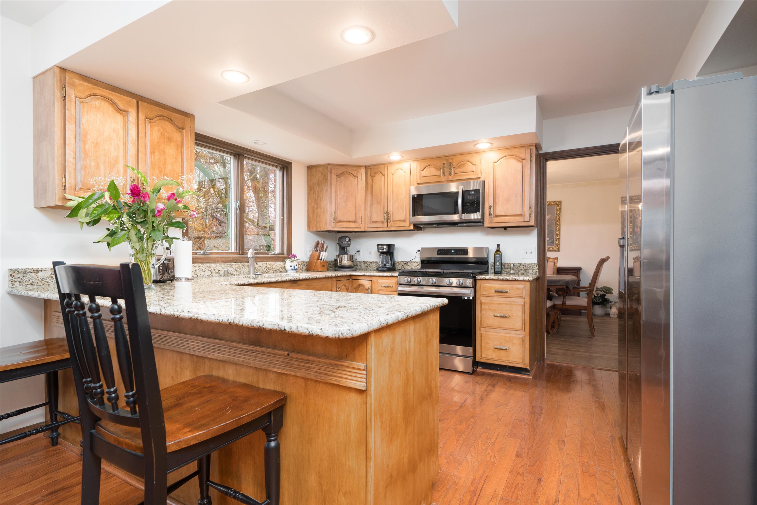 4130 Hunting Creek Dr, Owensboro, Kentucky 42303, 5 Bedrooms Bedrooms, ,3 BathroomsBathrooms,Single Family Residence,For Sale,Hunting Creek Dr,93616