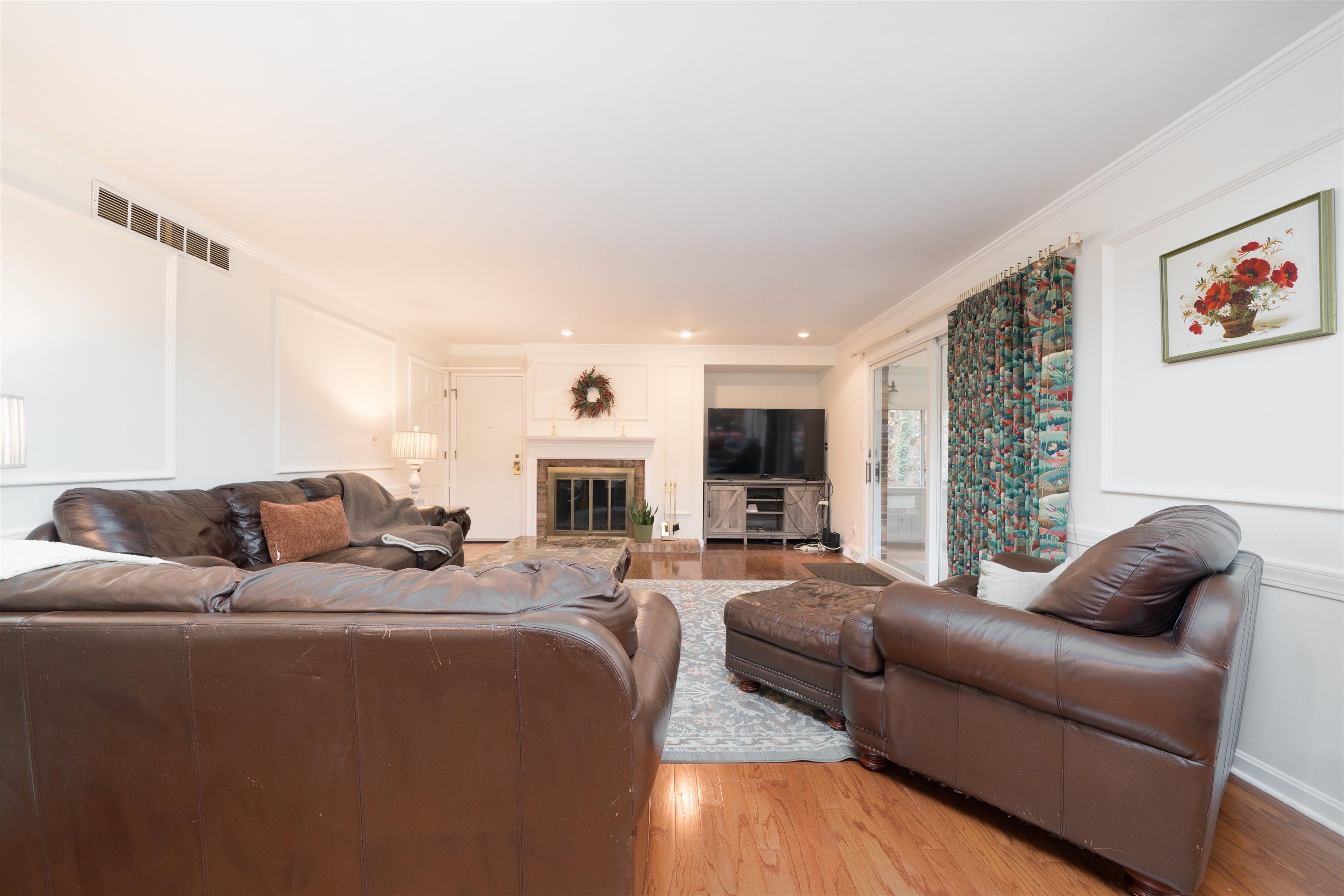 4130 Hunting Creek Dr, Owensboro, Kentucky 42303, 5 Bedrooms Bedrooms, ,3 BathroomsBathrooms,Single Family Residence,For Sale,Hunting Creek Dr,93616