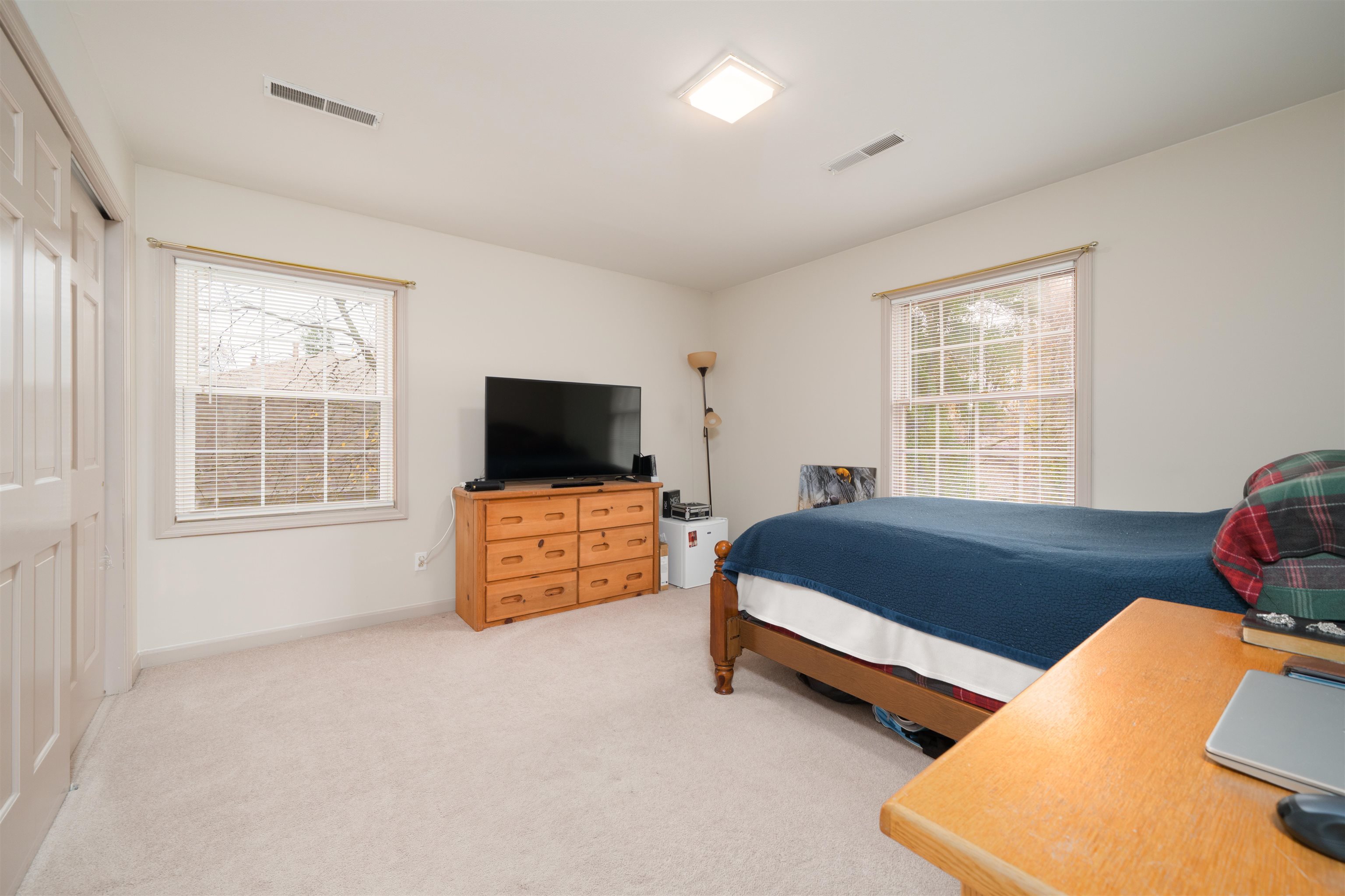 4130 Hunting Creek Dr, Owensboro, Kentucky 42303, 5 Bedrooms Bedrooms, ,3 BathroomsBathrooms,Single Family Residence,For Sale,Hunting Creek Dr,93616