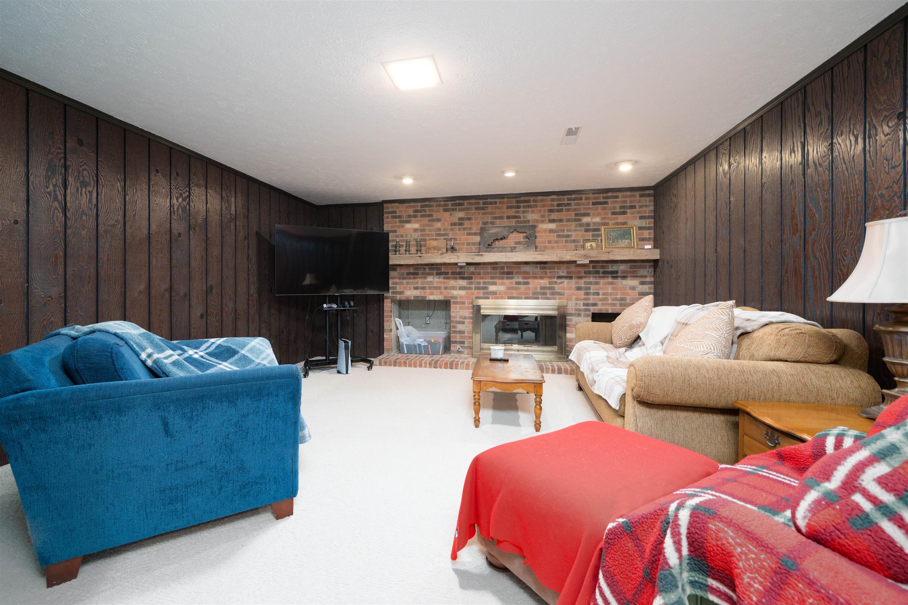 4130 Hunting Creek Dr, Owensboro, Kentucky 42303, 5 Bedrooms Bedrooms, ,3 BathroomsBathrooms,Single Family Residence,For Sale,Hunting Creek Dr,93616