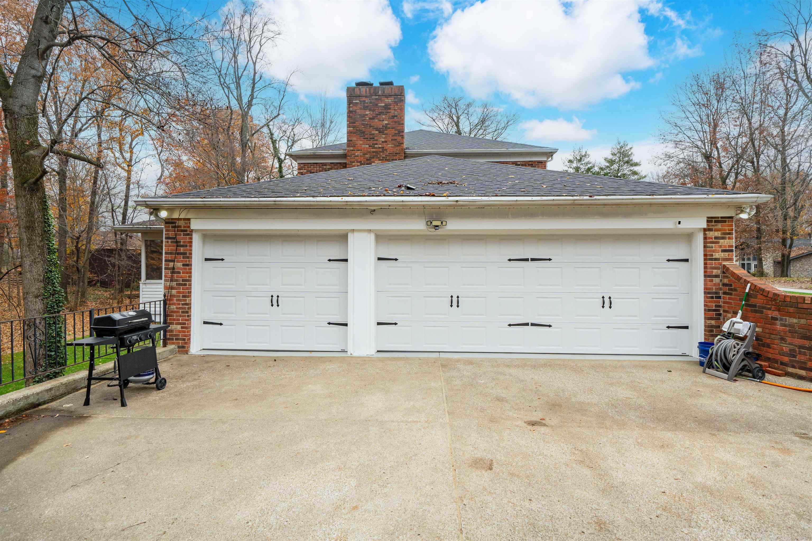 4130 Hunting Creek Dr, Owensboro, Kentucky 42303, 5 Bedrooms Bedrooms, ,3 BathroomsBathrooms,Single Family Residence,For Sale,Hunting Creek Dr,93616