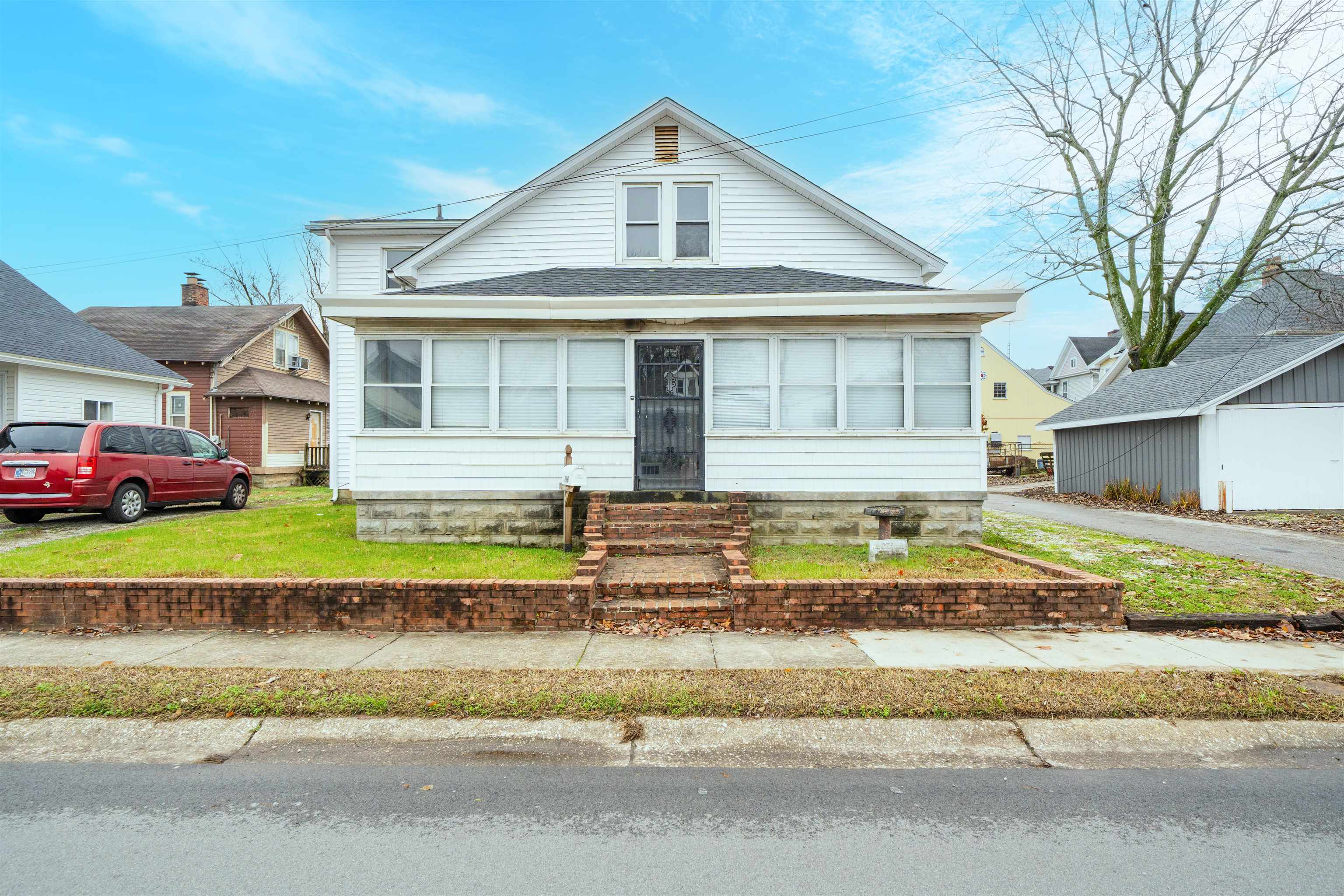 116 Parrish Ave, Owensboro, Kentucky 42303, 3 Bedrooms Bedrooms, ,2 BathroomsBathrooms,Single Family Residence,For Sale,Parrish Ave,93617