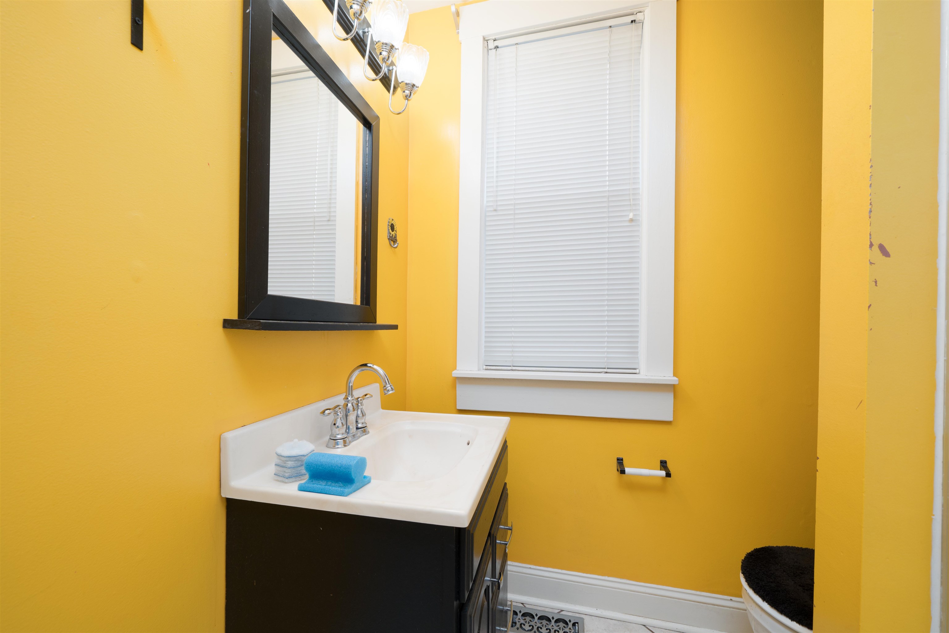 116 Parrish Ave, Owensboro, Kentucky 42303, 3 Bedrooms Bedrooms, ,2 BathroomsBathrooms,Single Family Residence,For Sale,Parrish Ave,93617