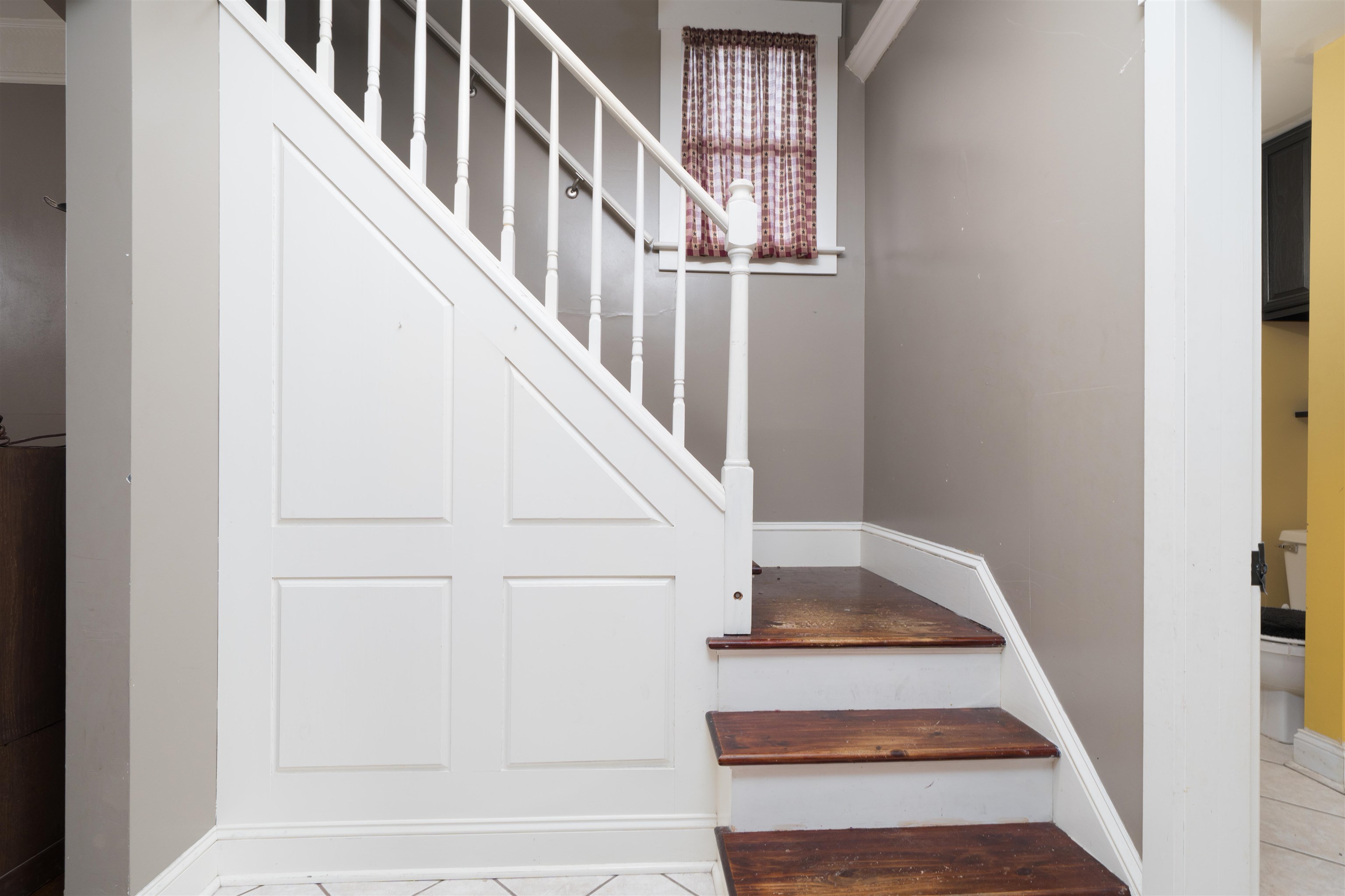 116 Parrish Ave, Owensboro, Kentucky 42303, 3 Bedrooms Bedrooms, ,2 BathroomsBathrooms,Single Family Residence,For Sale,Parrish Ave,93617