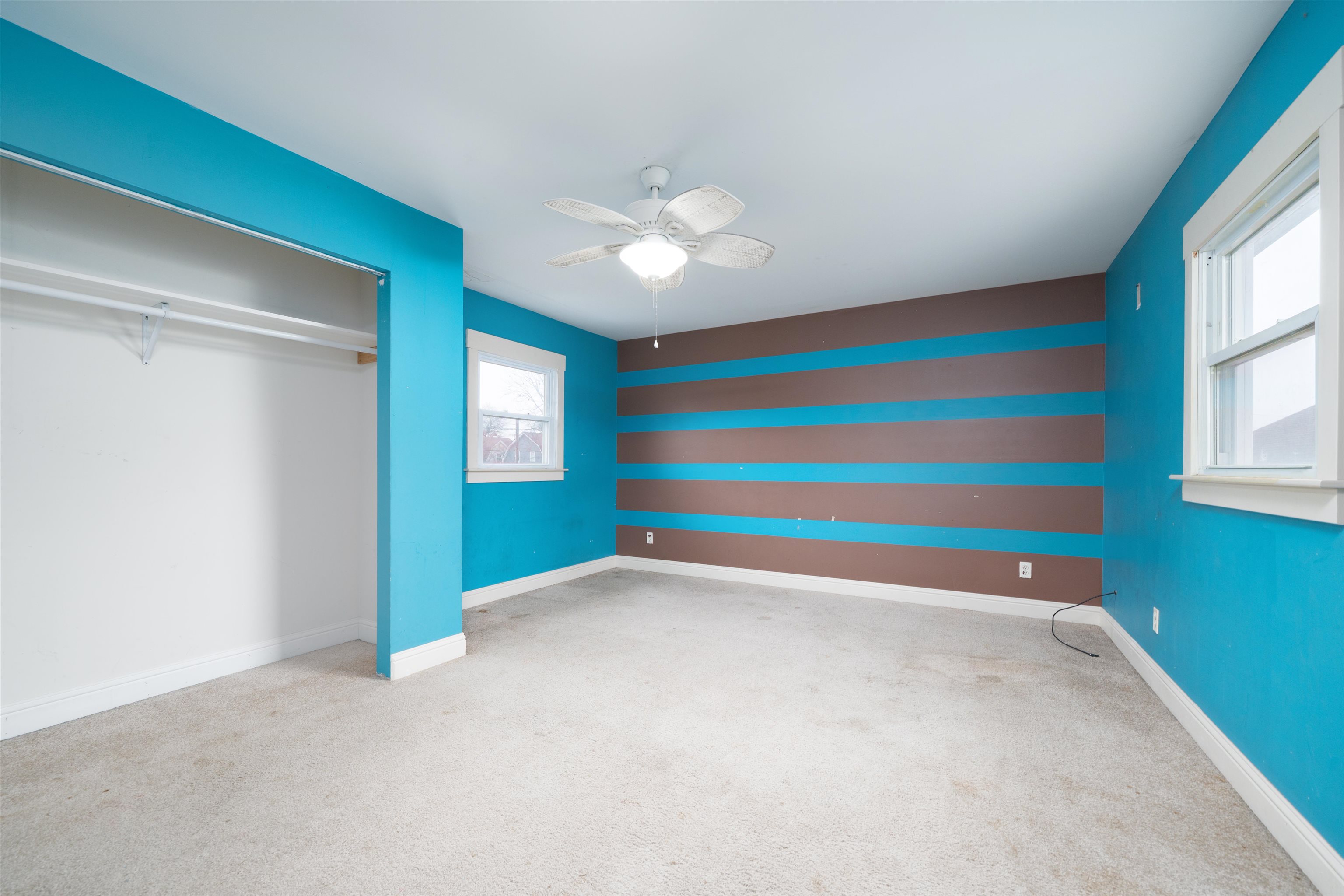 116 Parrish Ave, Owensboro, Kentucky 42303, 3 Bedrooms Bedrooms, ,2 BathroomsBathrooms,Single Family Residence,For Sale,Parrish Ave,93617