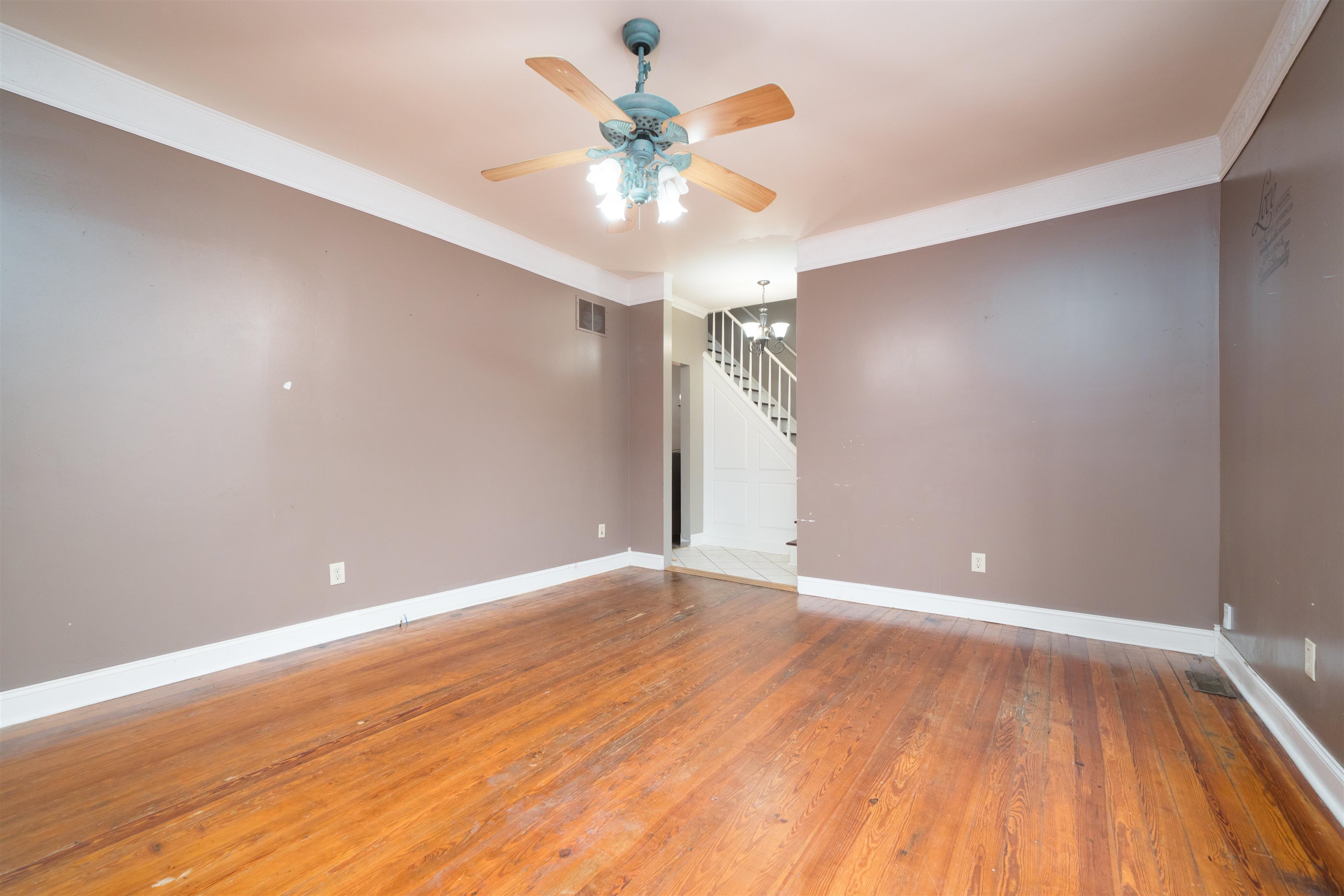 116 Parrish Ave, Owensboro, Kentucky 42303, 3 Bedrooms Bedrooms, ,2 BathroomsBathrooms,Single Family Residence,For Sale,Parrish Ave,93617