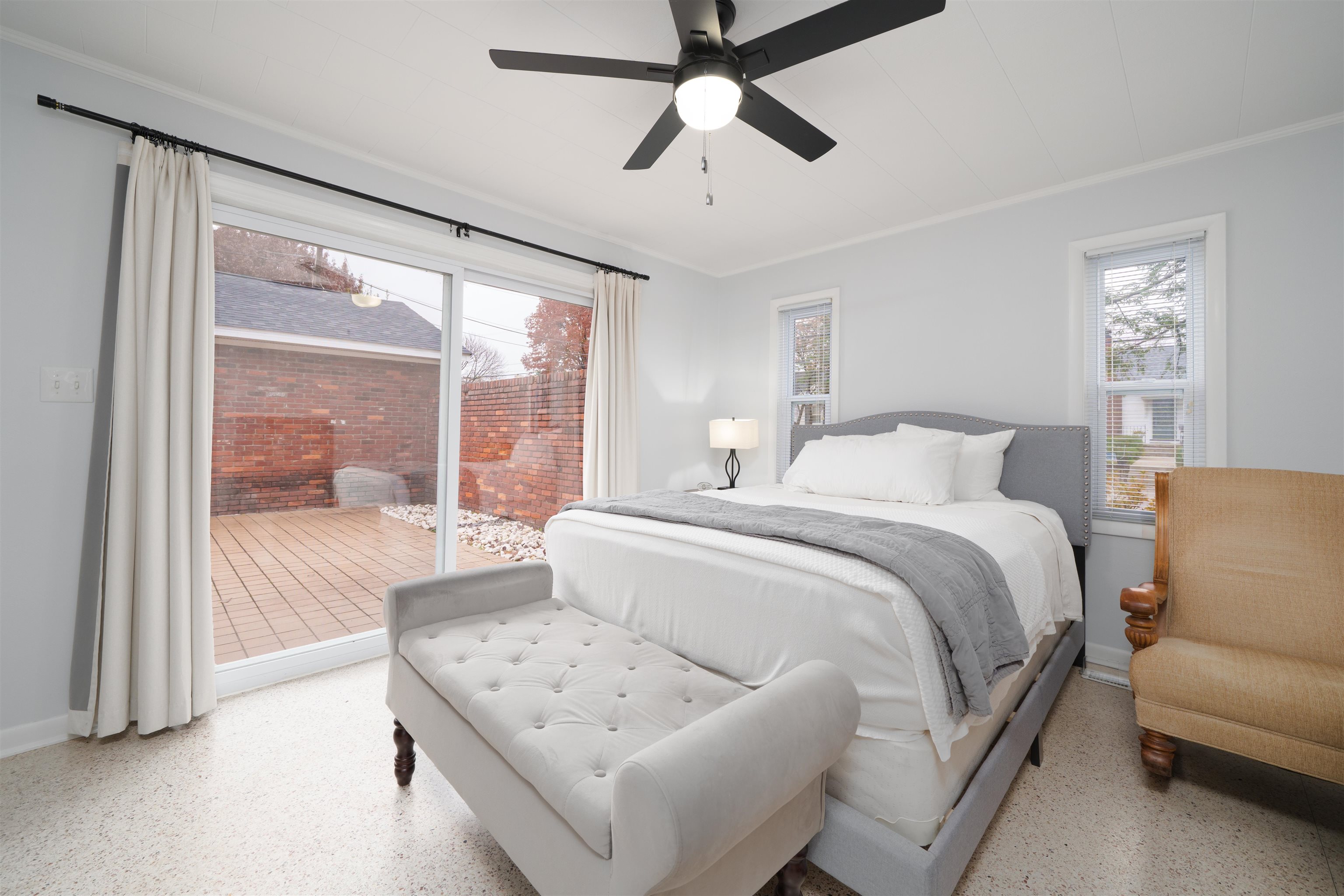 1809 Fieldcrest Dr., Owensboro, Kentucky 42301, 3 Bedrooms Bedrooms, ,2 BathroomsBathrooms,Single Family Residence,For Sale,Fieldcrest Dr.,93618