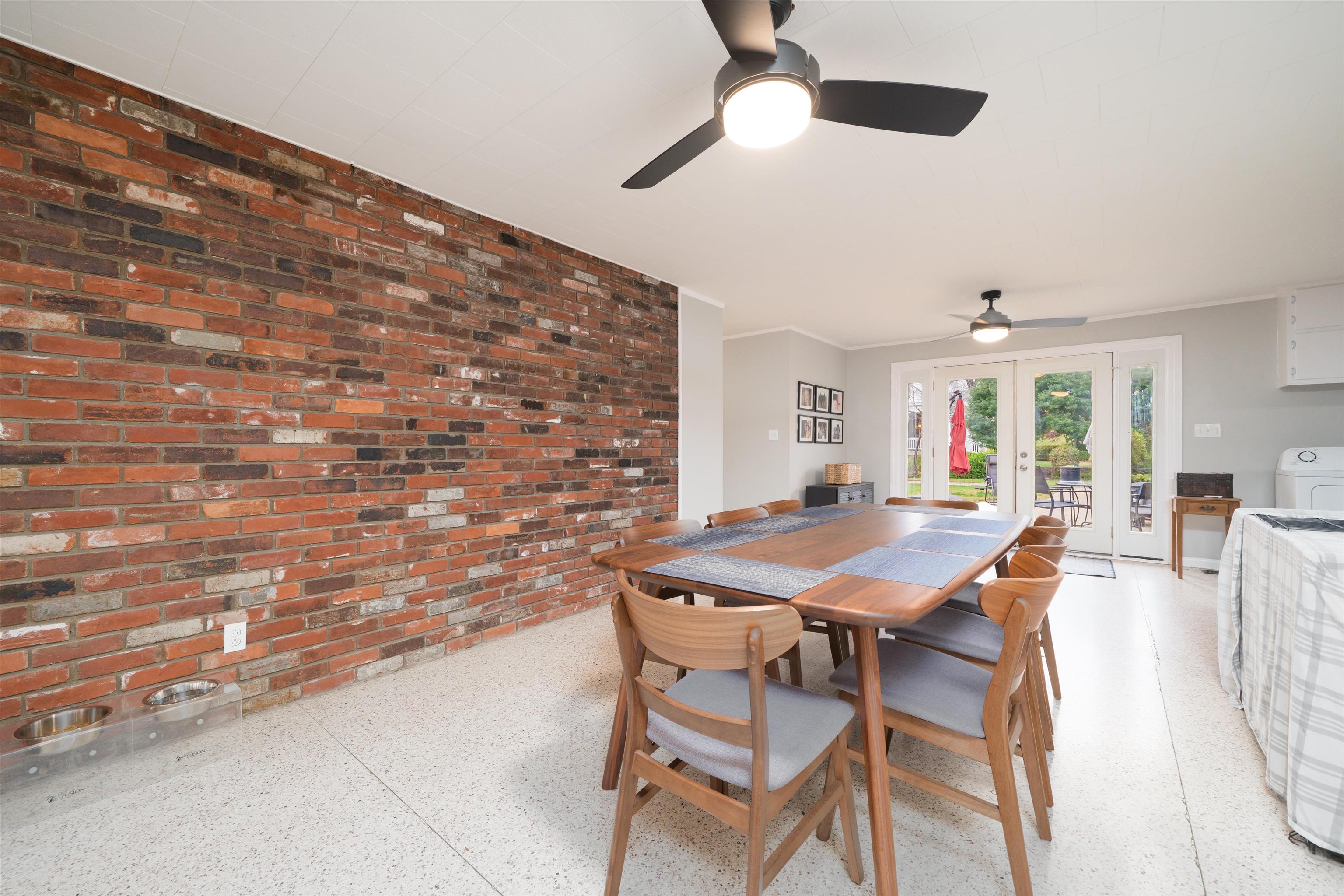 1809 Fieldcrest Dr., Owensboro, Kentucky 42301, 3 Bedrooms Bedrooms, ,2 BathroomsBathrooms,Single Family Residence,For Sale,Fieldcrest Dr.,93618